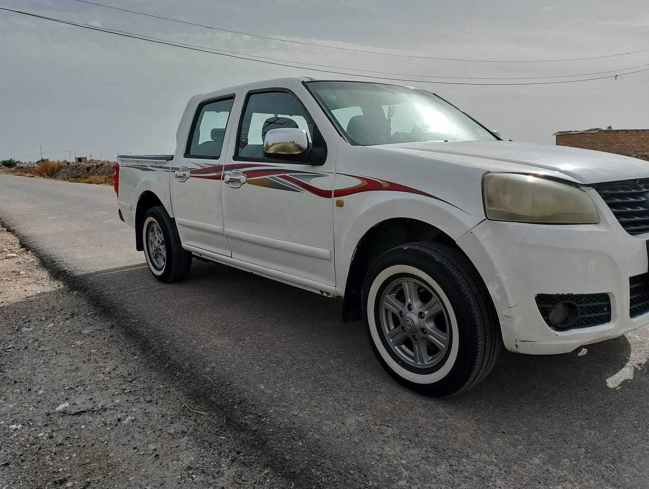 كريت ويل 2017 
كريت ويل 2017. ناقصة .محرك ينقص.ومبدل بيه قطعتين   وسنوية ساقطة .

 مكان. نجف
السعر. 86 وبيها مجال للشراي   ***********.
