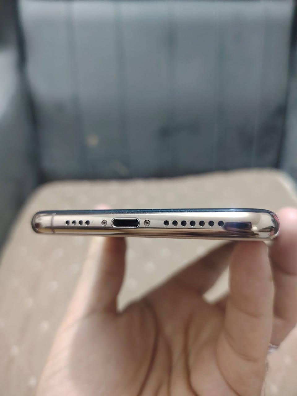 اكس ماكس وتر بروف ما مفتوح نموذج M البطاريه 82 ذاكره 64 كله شغال اي خلل مابي جهاز كلش نظيف السعر 210 العنوان الدوره ***********
