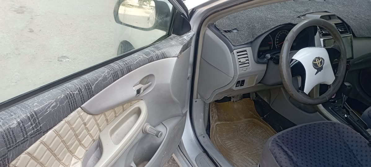 كورلا 2008 خليجي مصبوغة للجماليه بدون حادث محرك 1800 سياره جاهزة سنويه لل30 هزه جديده مكان السيارة النجف السعر 83, وبيه مجال قليل للاستفسار ***********
