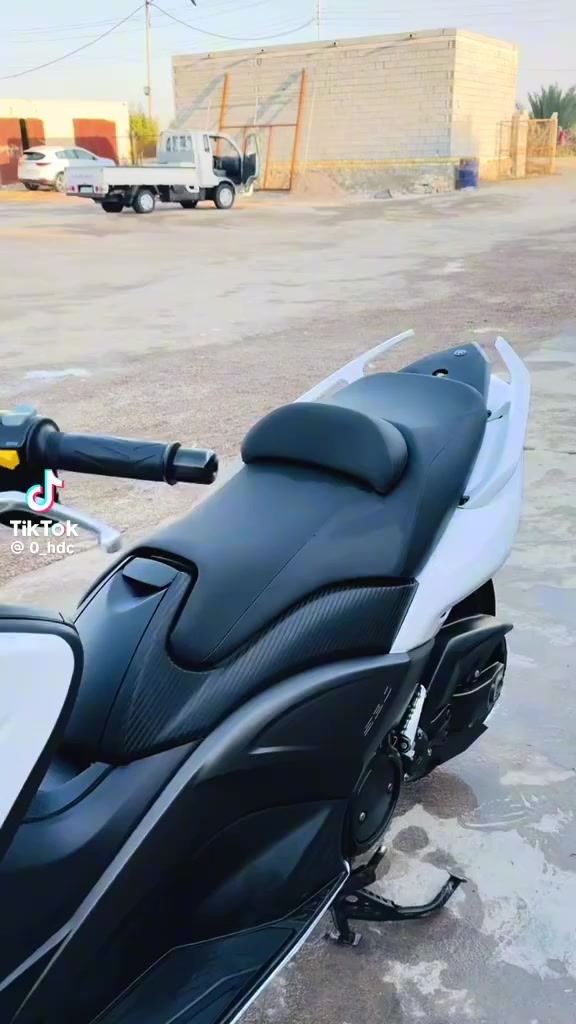 دراجه تي ماكس مديل 17 دراجه كفاله عامه ما عده كفر مبدل الأصلي ماشيه 16 ألف الاستفسار اتصل ***********
