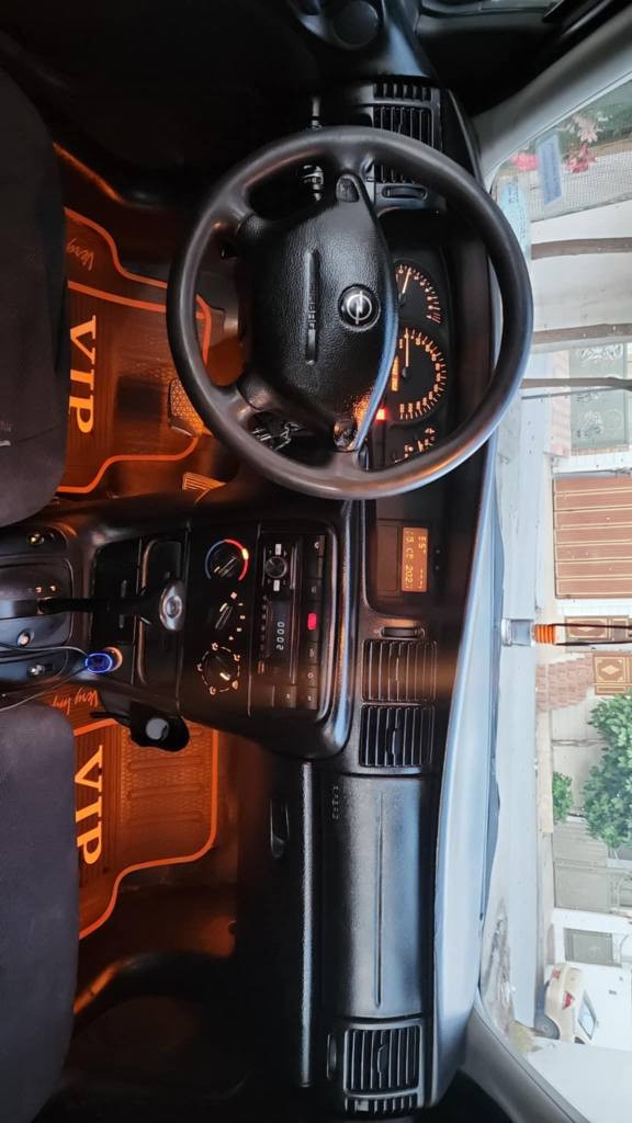 ئۆپڵ  تۆماتیک مەنە فێست و ئاڕمی لەگەڵە بێ کێشە مۆدێلی 2000هیچ لێدراوی نیە پاک و بێ کێشە لە سلێمانی *********** السليمانية, العراق
