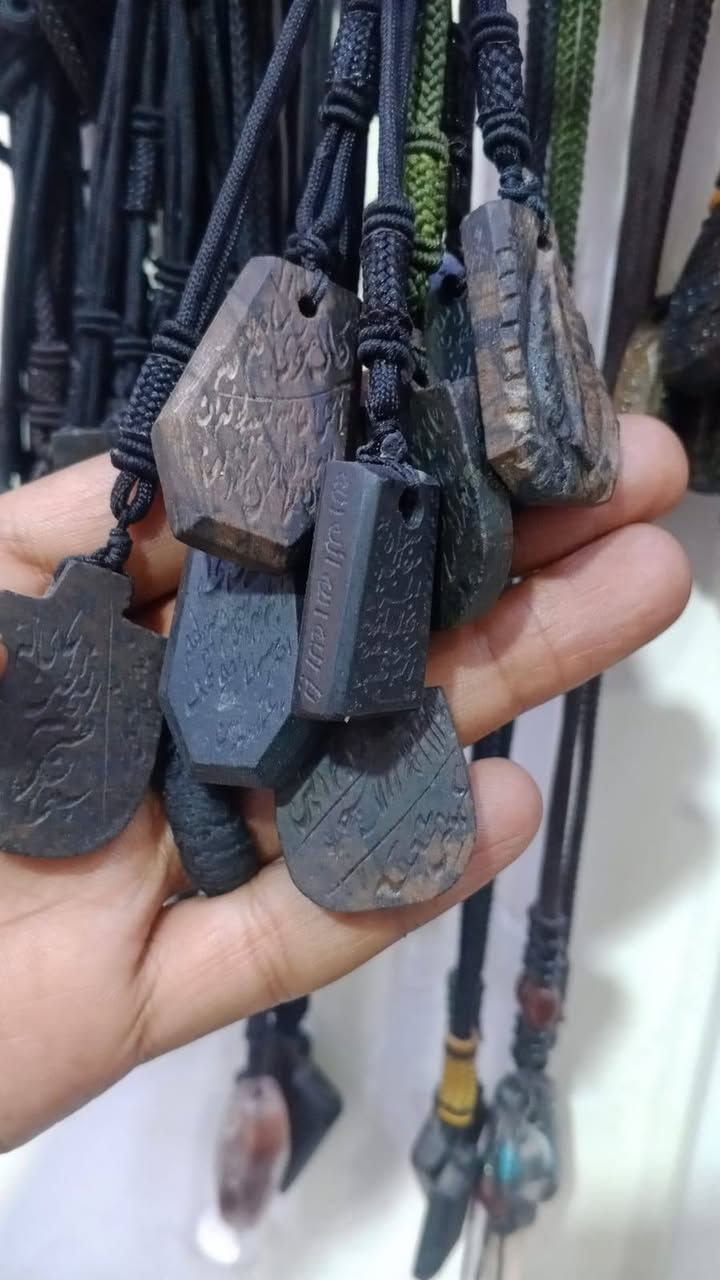 عباس اباد شغل يدوي ذمه جمله فقط لصحاب البيجات لناس على باب الله الفحص أمام المندوب يوجد توصيل لجميع المحافظات رقم الحجز الواتساب ***********
