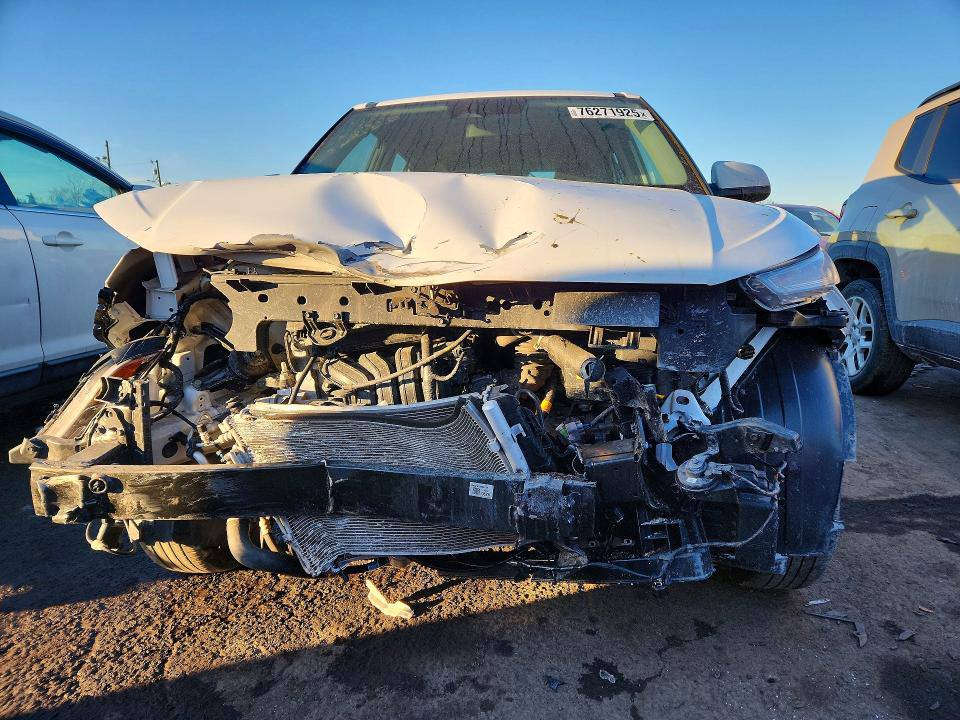 سلام عليكم فينيو موديل 25 للبيع واصله الاردن على على ضربته سعر 85 رقم ***********
