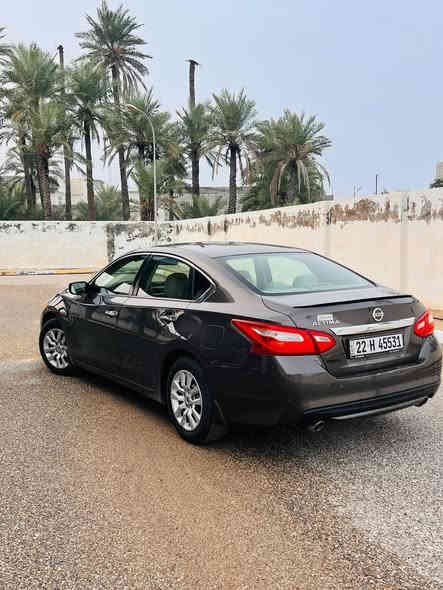 نيسان التيما 2017 
:
⸻

نيسان التيما 2017 
رقم أربيل – شرط التحويل

المواصفات 
• تشغيل بصمة + تشغيل عن بعد
• بصمة أبواب
• كاميرا + شاشة
• تخم تاير + ويل كب
• السيارة جاهزة كير محرك حدادية بشرط
• بجم كبس بدون أي ضرر
• صبغ صفحة كاملة جمالية + تبديل بنيد 
• مكان السيارة: ديالى مندلي
السعر: 120 
واتساب: ***********
واتساب: ***********
