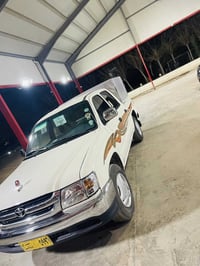 هايلوكس • ٢٠٠١ • سۆران