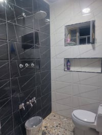 يالله سلام عليكم  يتوفر كادر عمل  سيراميك ،+كاشي + بروسلين + مرمر   تن...