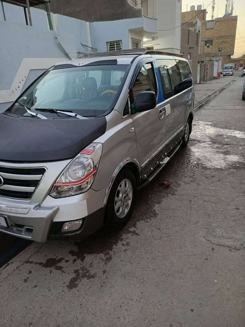 للبيع ستاركس مسكر اصل اتوماتيك رقم نجف مديل 8محرك حاويه تبريد حداديه تخم تاير كلهاا جاهزه السعر 130وبيهاا مجال للشراي العنوان بابل التصال ع رقم ***********
