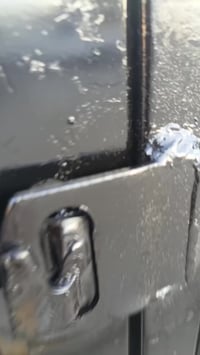 لبيع هاي سوده بس وراق ما بيه كلشي شقال كله بلادي معمره جيدي موديل 18 ش...