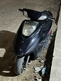 دراجه بريز كامله مابيها نقص دراجه مفتوحه550وبيها مجال 07722752724 بغدا...