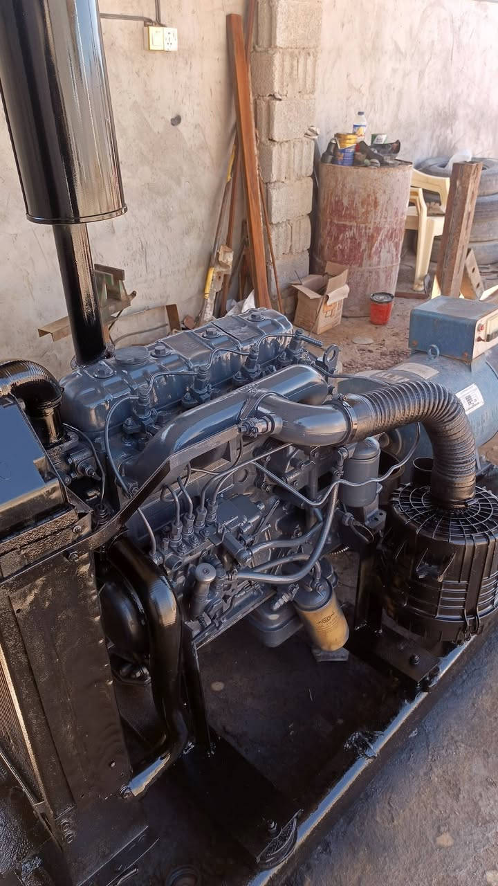 سلام عليكم للبيع مولده المحرك بيركنز صيني مجفت كله جديد عله السحك وراس توليد 10 كيلو  50امبير ما ذب عليه كلشي السعر مليون وسبعميه المكان واسط قضاء الحي الاستفسار عله الرقم ***********/***********
