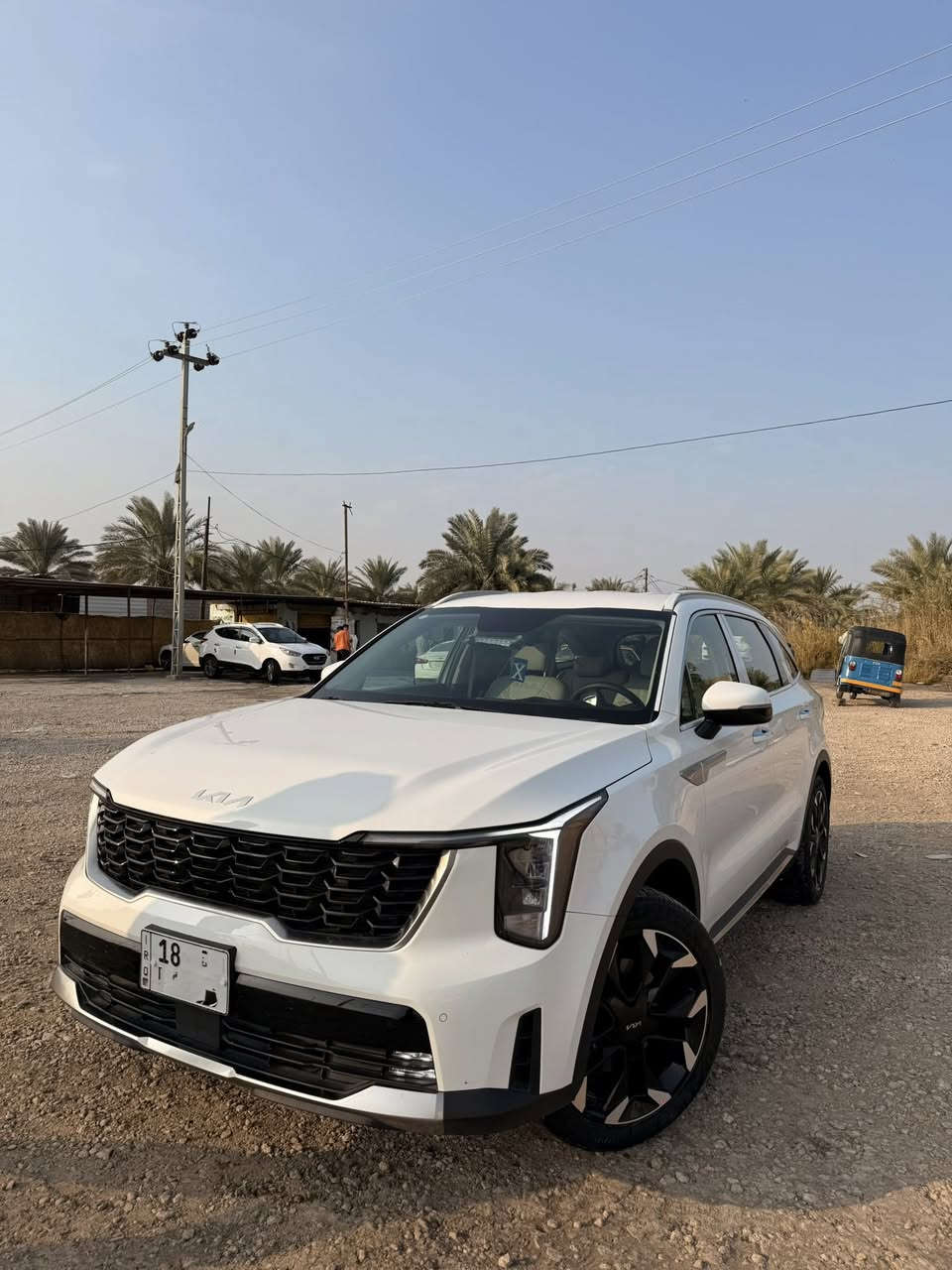 السلام عليكم
سورنتو ٢٠٢٥ 
٦ سلندر ٣.٥ 
كفالة عامة من كلشي 
مواصفات 
قمارة حديد 
دبل كامرة 
داتا شو 
ويل ٢٠ 
حساسات امامي ٤ خلفي ٤ 
ابل كار بلي و أندرويد اوتو 
جنطة كهرباء 
بصمات أبواب امامية 
بردات بالأبواب الخلفية 
تشغيل عن بعد 
شفتات بالستيرن 
اوضاع قيادة اربعة 
گير ماوس ٨ نمر 
لد نهاري  
مكاني بابل 
السيارة رقم بابل بأسمي تحويل مباشر  ماشية ٢٠ الف كيلو متر سعر ٣٣١ وبيها مجال للشراي موجود واتساب *********** يرهم مراوس
