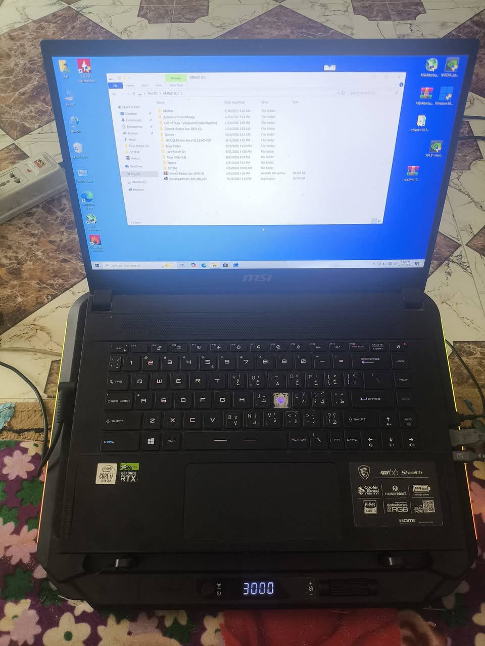 GS66 Stealth 10E,
السلام عليكم ورحمه الله 
عندي لابتوب 
اشتريته قبل فتره وبي مشكله مااعرف احلة وجزعت روحي منه 
الي هيه الشاشه الزرقاء تطلعلي كل فتره مااعرف الصوج وين 
معجون الجهاز جديد مبدله وثيرمل باد ايضن جديد من هاذا الزين 
بس هم بقة تطلعلي المشكلة واحد يكلي الكرت عاطل واحد يكلي خلي يمنه اله نعرف العطل ،المهم الي يحب ياخذه ويعرف مشكلتة ابيعه على هاي الوضعيه واخر واحد من المصلحين الي اخذته الهم خله صوت بوحده من الفانات هاي مشكلته 
وبي وحده من الدكم كيبورد مشلوعه بس شغاله طبيعي الي يحب ياخذه يتفضل وبدون مايضل يسألني هاي شلون وهاي شلون وهاي ليش لن كلشي مااعرف بي ياخذه على هاي الوضعيه الي يريد ياخذ منه قطع ايصلحه بكيفه هوا ،،
المواصفات ،
Intel Core i7-10750H جيل عاشر 
كرت الشاشه ،
NVIDIA GeForce RTX 2060 بذاكرة 6GB GDDR6
الذاكرة العشوائية (RAM): سعة 16GB
الشاشة: ترددها 144Hz، وهي ميزة ممتازة للألعاب السريعة
الهارد،
500 ssd
يدعم تقنيات DLSS و Ray Tracing.
شاحن لابتوب اصلية ،،180w

واتساب،***********
سعر الجهاز 400
