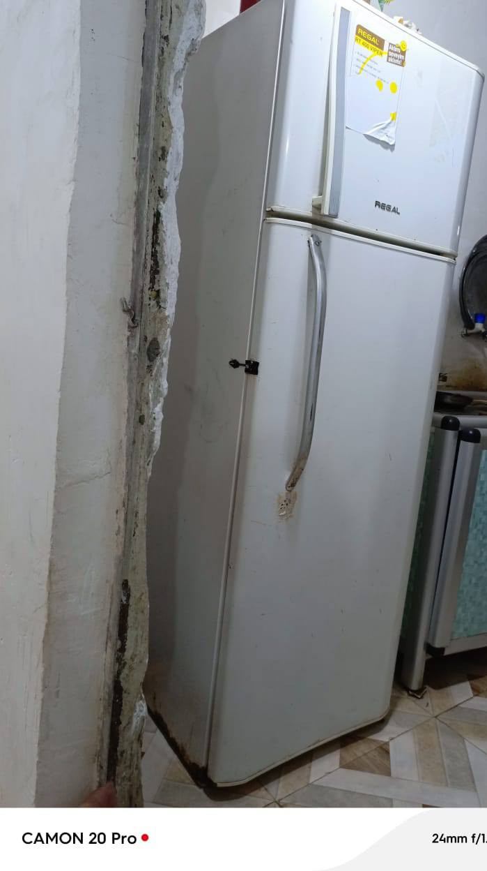 ثلاجه للبيع حجم كبير نضيفه تشتغل بس ماتبرد سعر 80وبيها مجال ناصريه مركز مدينة الصدر


**إذا كنت صاحب هذا الإعلان وتريد حذفه لأي سبب، رجاءا أرسل رسالة إلى الدعم الفني**