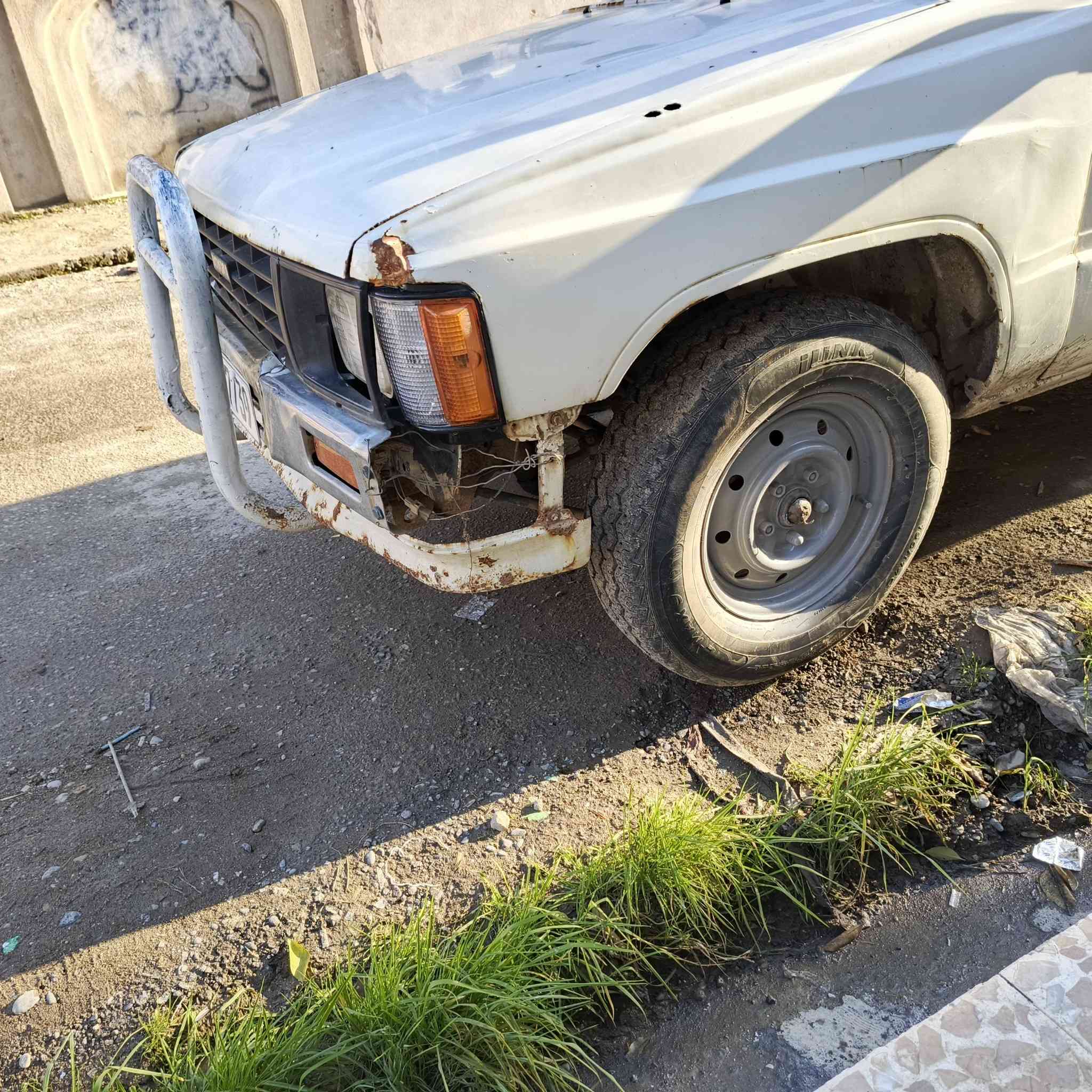 بيكم تيوتا 85 كير ومحرك شرط رقم مسطرة سنوية ل28 مصبوغ عام شرط بدون كلبة او دعم وبي طخات خفاف مبين بالصورة السعر 40وبي مجال رقم هاتف 
***********
***********
