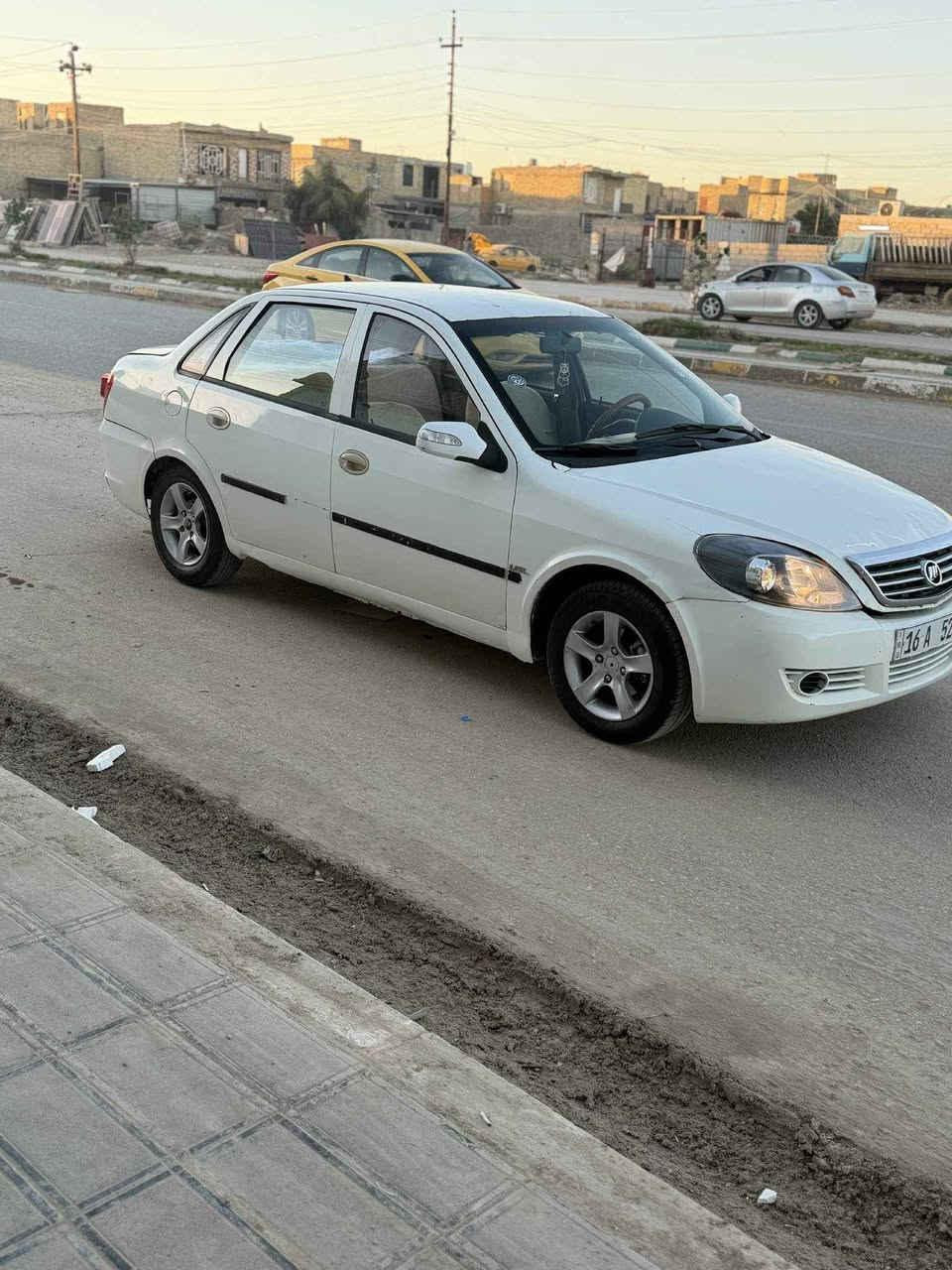 السلام عليكم 
ليفان للبيع موديل 2011 رقم قادسيه مميز بسمي مداور ثاني سنويه مامنتهيه  مكفوله من الضربه والصبغ محوره اوتماتيك كير ومكينه كورله 1600 مكفولات تحويره جديده كهربائيات تخم تاير جاهزه للأخير مكاني ذي قار الشطره السعر  (38)وبيها مجال رقم الهاتف  *********** غير متواجد على الفيس بغداد, العراق
