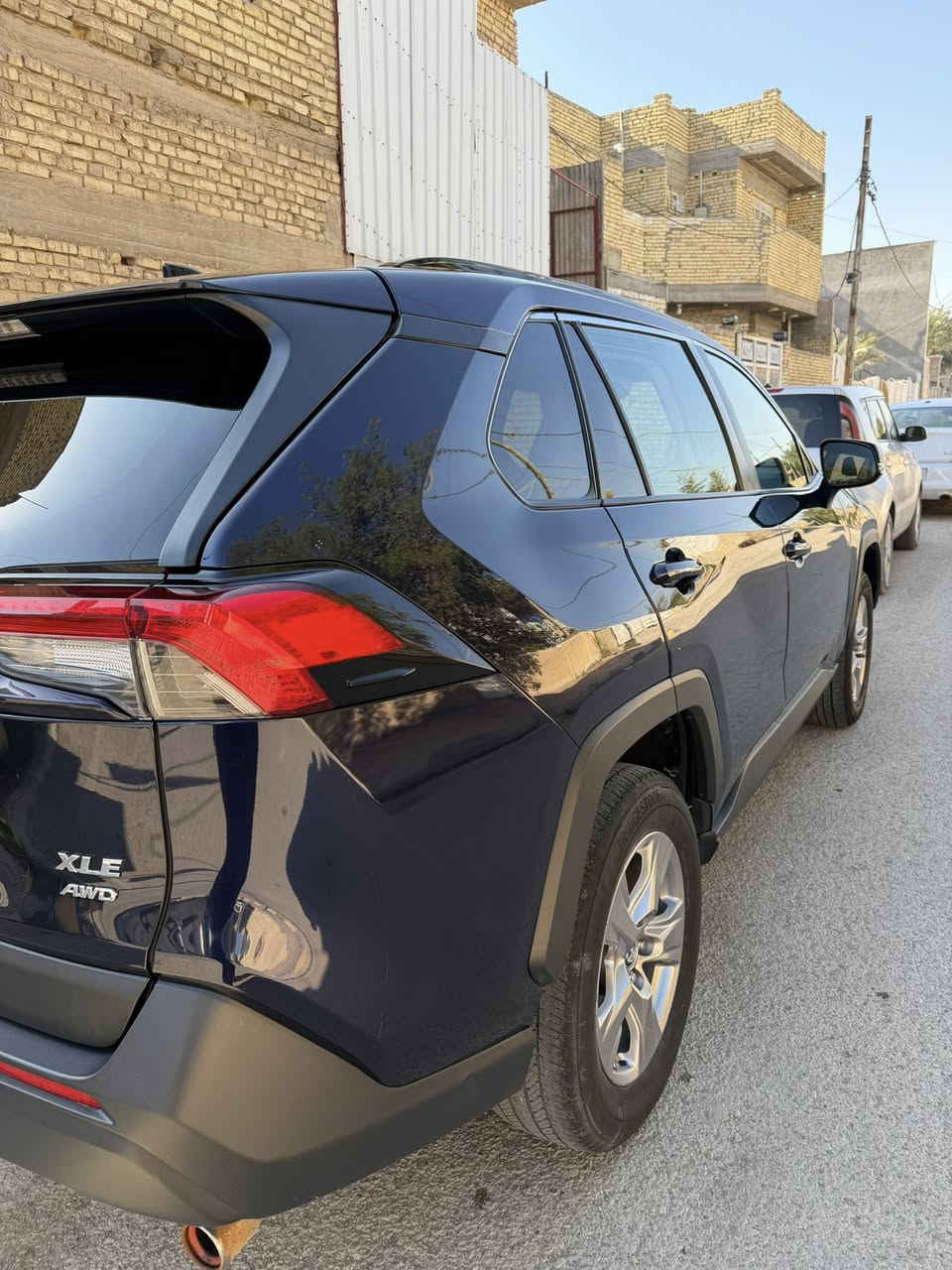 راف 4
2022وارد أمريكي 
الحادث فقط جاملغ امامي أيمن 
السعر 225
***********
