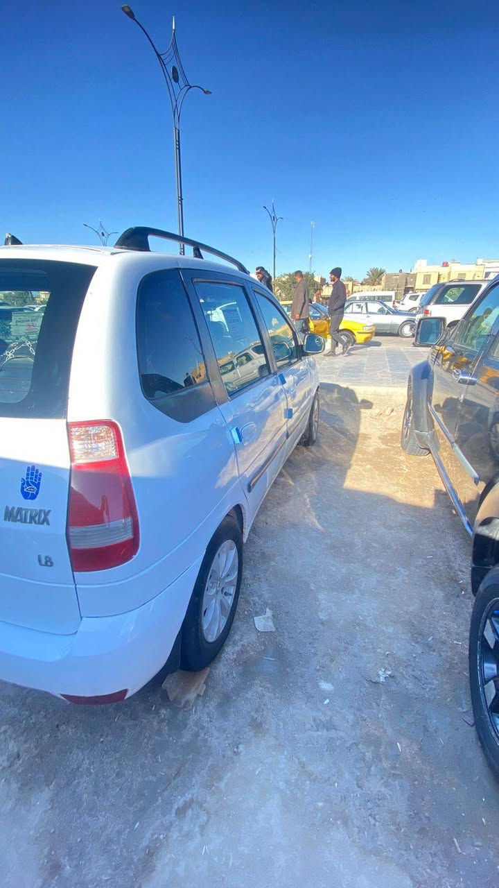 السلام عـْليگم
سياره هونداي ماتريكس
السياره كير اوتماتيك
السعر68وبيها مجال 
موديل2010
السياره رقم بصره
  سنويه بل2030
السياره مكفوله من العيب الشرعي 
السياره  مكينه وكير  جديده
حداديه50/100
تخم تاير جديد
كهربائيات  شغاله 
راعيها بل الناصريه  
العنوان الناصريه المركز
الاتصال عله الرقم***********

مكلف بل النشر
