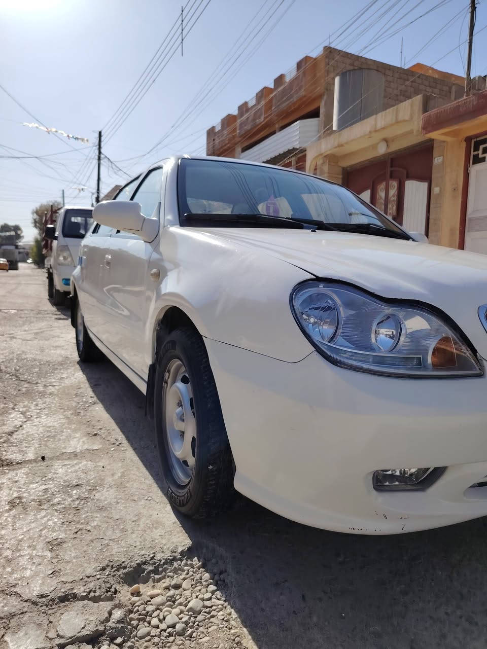 السلام عليكم للبيع سي كي ٢٠١٣ قص جديده محرك وكير شرط  رقم نينوئ اجنبي ١٢ شرط التحويل  بدون صبغ ولا ضرار بيها طخ خفيف جو البك لايت  جهت السايق ومصلحا وباب النفر بي بارد  كوربون بانزين بيها تبريد ثلج تدفئه نار السعر ٥٦ وبيها مجال بسيط رقم الهاتف ***********
