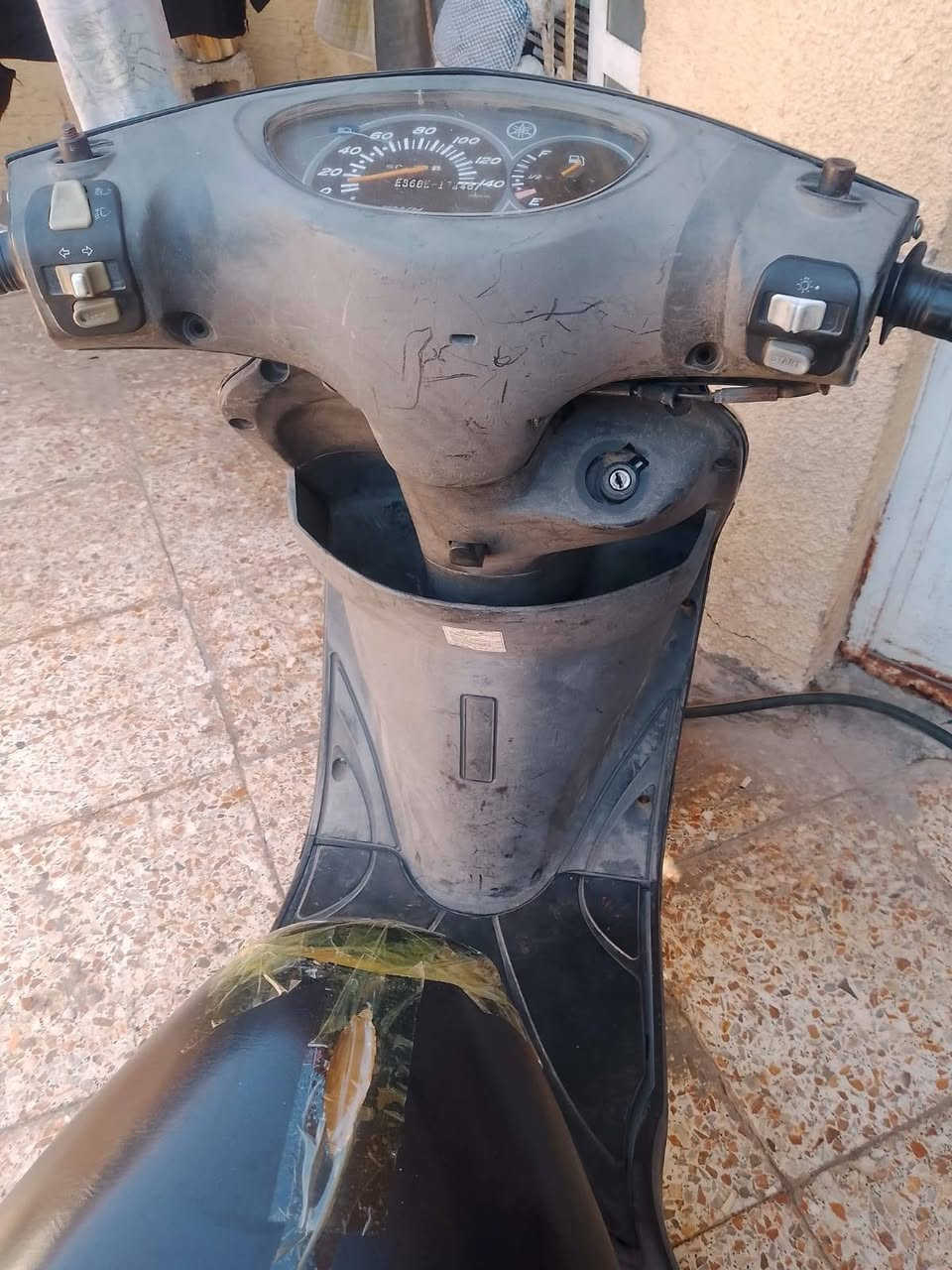 بريز مال رمبه لدراجه مابيها نقص برغي نكره سلف ابي وقت كلشي شغال بيها رايدها 625 وبيها مجال مكاني الزعفرانيه ***********
