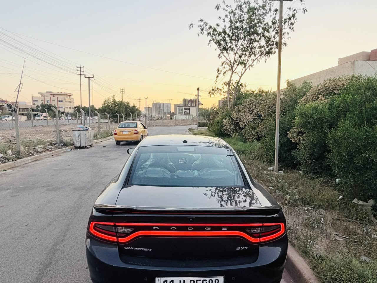 جارجر 2019 SXT فول مواصفات عدا الفتحة
( بصمة تشغيل وأبواب ـ كشنات جلد وكهرباء - حساسات وكامرة خلفية - شاشة كار بلي - كير طيارة وبقية مواصفات الجارجر )
كير محرك صدر تبريد تايرات جدد
سيارة جديدة جدا
رقم بغداد الجديد 
صبغ قطعتين بنيد وجاملغ وجاملغ كلير بدون دواخل 
شواصي ولغود مكفولة
السعر 177 ورقة 
العنوان بغداد السيدية
للاتصال *********** اتصال وواتس
غير متواجد ع النت
