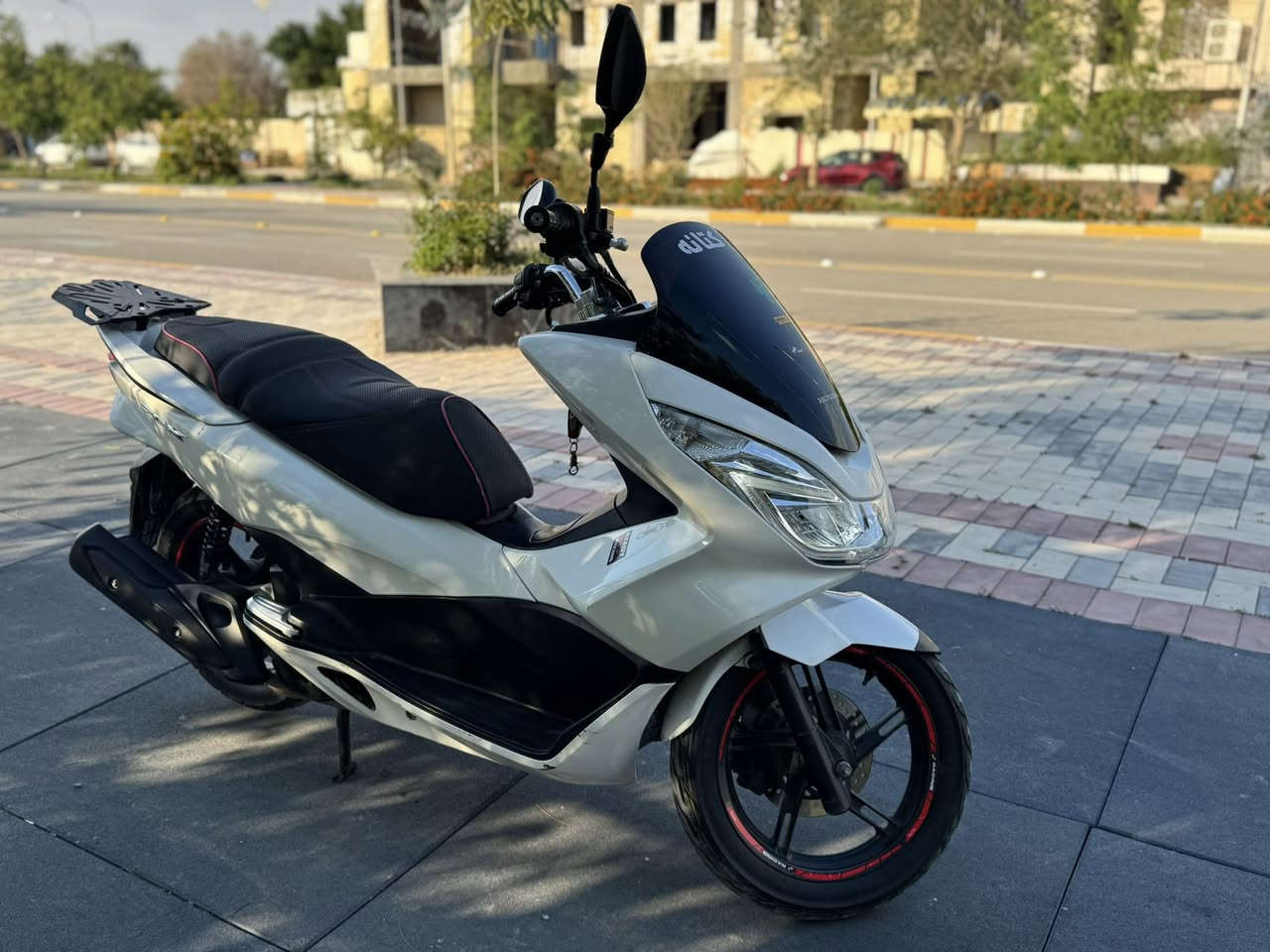 pcx جيل ثاني ياباني مكفول كفاله عامه سعر 14 ورقه وبيها مجال حك الجيه مكاني كوت ***********
