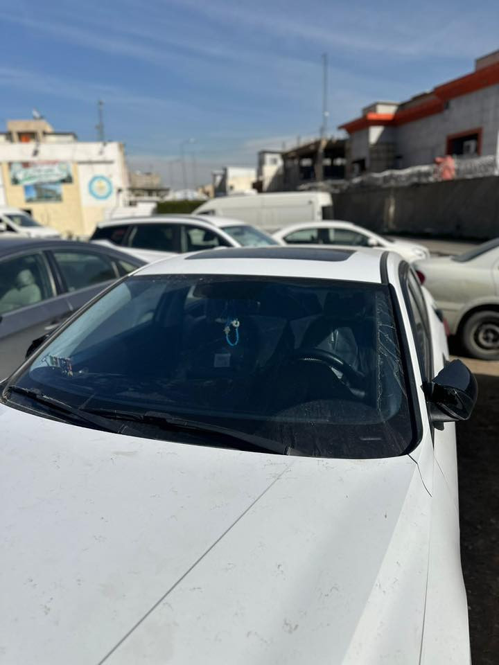 للبيع – هيونداي النترا وارد الصين – كفالة عامة 🔥
🚗 سيارة جديدة جداً
📍 المكان: سبع أبكار
📞 ***********

المواصفات:
▪️ وارد الصين
▪️ كفالة عامة
▪️ الممشى: 29 ألف كم (قابل للزيادة)
▪️ رقم دهوك وباسمي مباشرة

✨ الإضافات والمميزات:
🔹 مبدل الويل إلى 16 عالي
🔹 تايرات جديدة نوع كومفورس
🔹 أرضيات 8D صاعدة على الدوسة
🔹 نانو سيراميك ضمان 5 سنوات
🔹 مسويلها إدامة كاملة
🔹 تبديل زيت الكير + هايدروليك بالكامل تبديل + براد كير + جميع الفلاتر
(كلفتني 450$ – يعني انسى موضوع القطعة والكير مرتاح)
🔹 عازل حراري لجميع الجامات (الأمامية والخلفية والجانبية)
🔹 تخم سوادات (يدّات أبواب + مرايات + مطريات + سبايدر خلفي)
🔹 الأيتات مغلفات PPF

السيارة ما محتاجة فلس، متعوب عليها وحالتها ممتازة جداً 👌
البيع للجادين فقط

📞 للاستفسار: ***********

السعر 148 ومجالها بسيط
