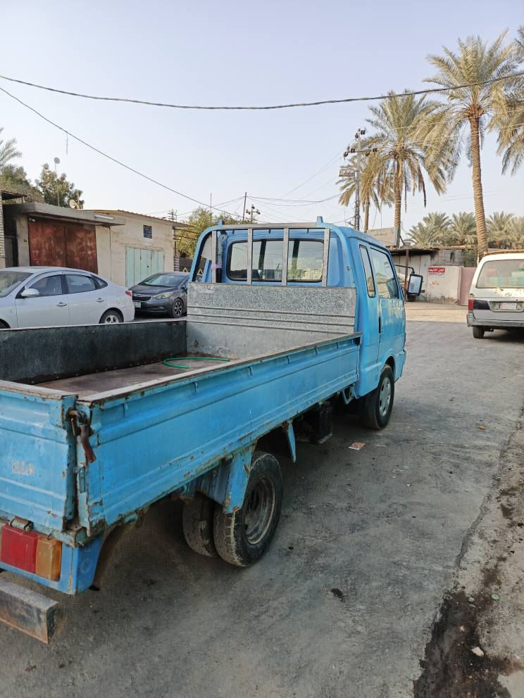 السلام عىليكم 
سيارة بنكوو موديل ٩٥ سيارة بلاديه كفاله من محرك وكير واكسن وشاصي و كهربايات رقم الماني انبار وشرط التحويل ثاني يوم المكن بابل المسيب اولاد مسلم ع (السعر ٦٥ وبيها مجال قليل) الهاتف ***********
