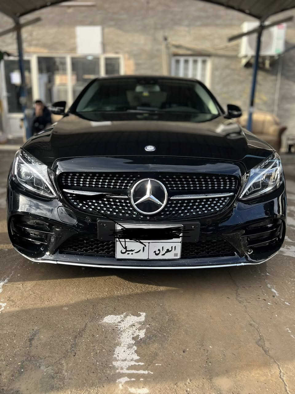 � للبيع مرسيدس C300 موديل 2017
• الحالة: ممتازة
• المحرك: 4 سلندر
• القير: أوتوماتيك
• اللون: اسود
• الداخلية: نظيفة
• الممشى: 130 الف كم
• الفحص: جاهزة للفحص
• السيارة استخدام شخصي
•الضرر صبغ بابين عكس سائق وقطعتين كلير امريكا 

💰 السعر: 210 ورقه (قابل للتفاوض بالمعقول)
📍 الموقع: تكريت
📞 للتواصل:***********
