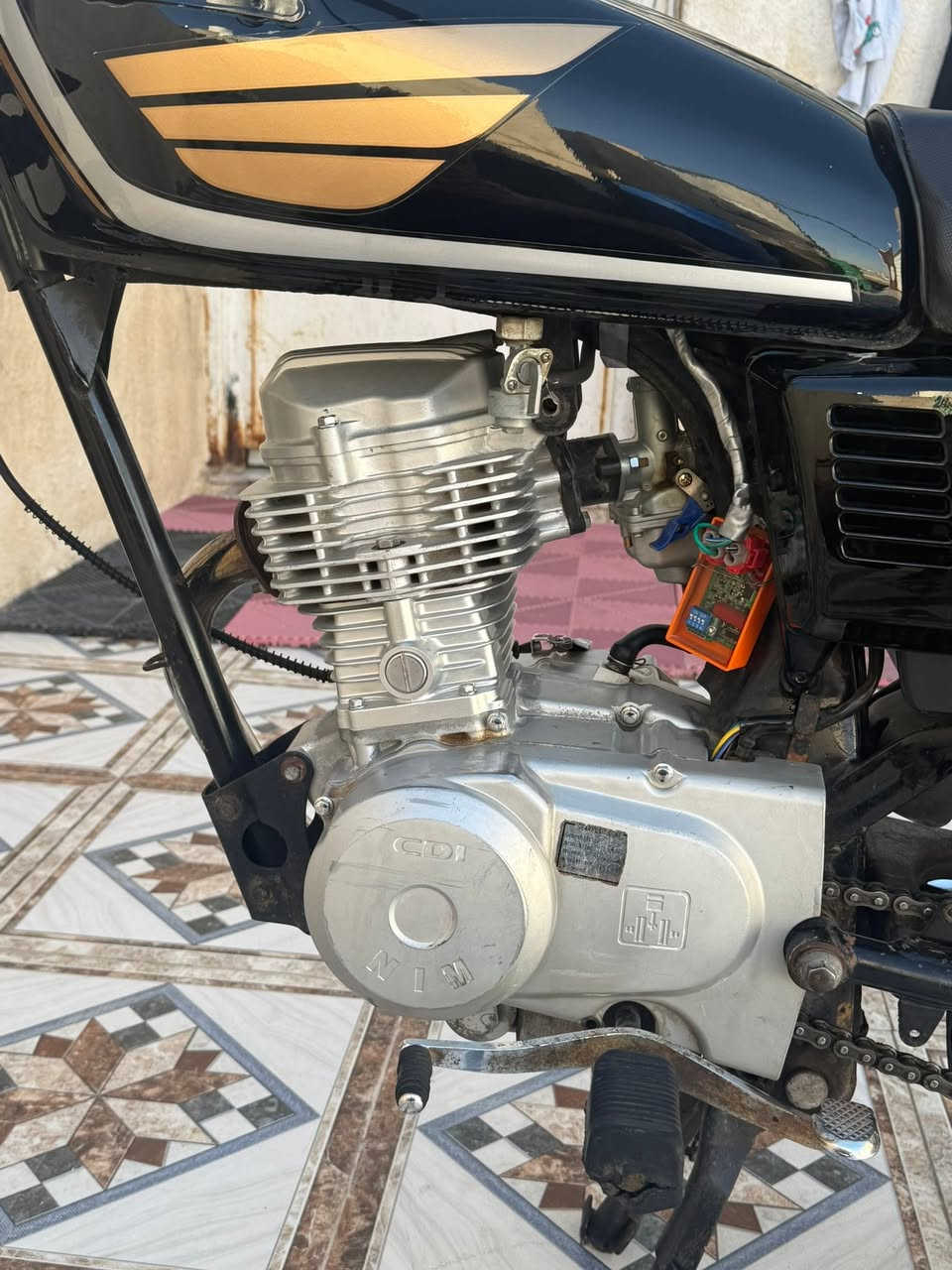 سلام عليكم دراجه ادوات دراجه جاهزه تاخذه ربع ما تذب عليه دراجه كفاله من لبوكه كفاله⭕️
سعر 425 قفل قفل العنوان لقبله
***********

