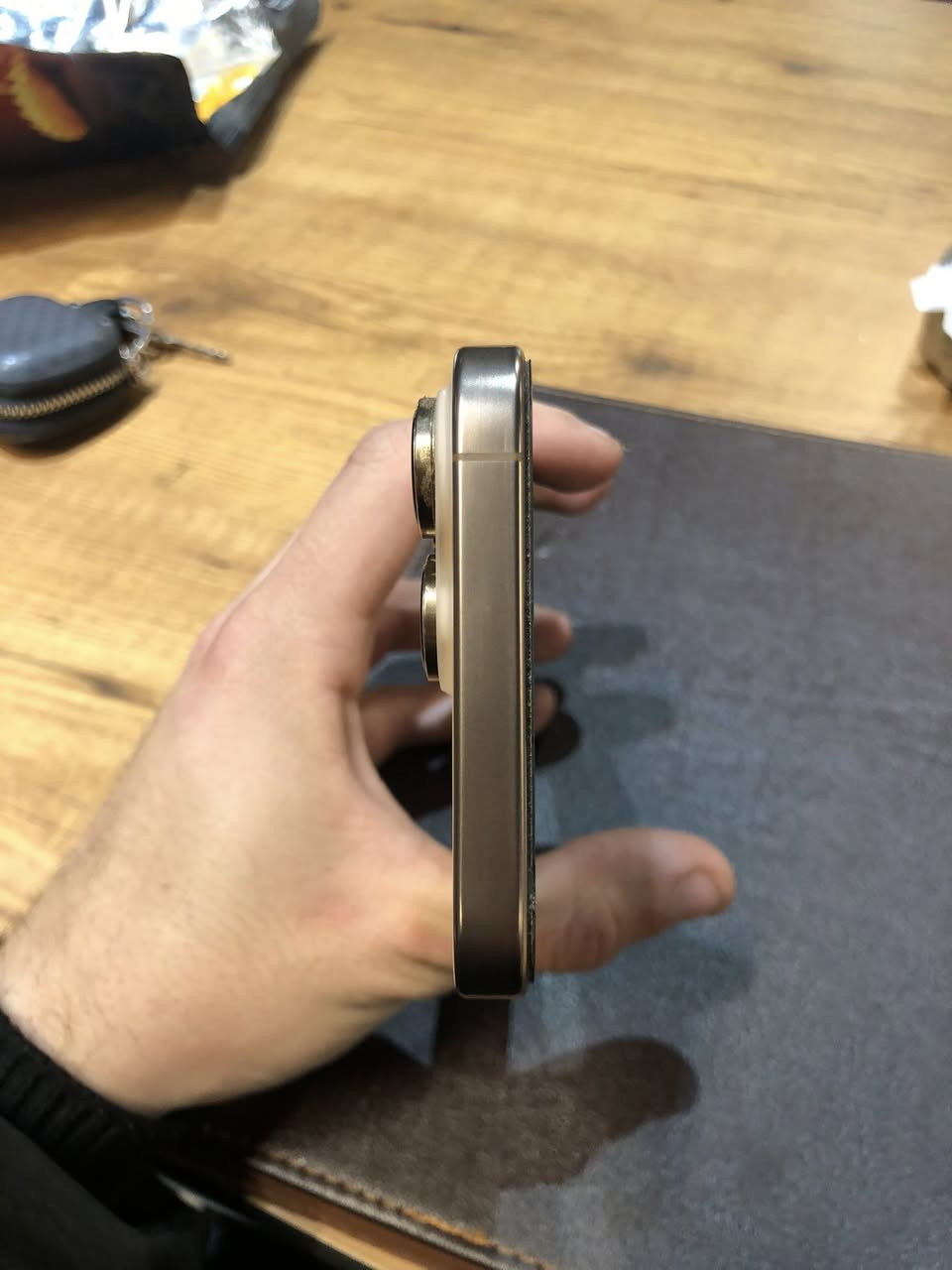 ايفون 16 برو ماكس ذاكرة 256 بطارية 95 ضمان ماستر الجهاز بعده داخل الضمان مكاني بغداد الكمالية 

السعر 1250
‭٠٧٧١ ٨٩٨ ٩١٣٩‬
