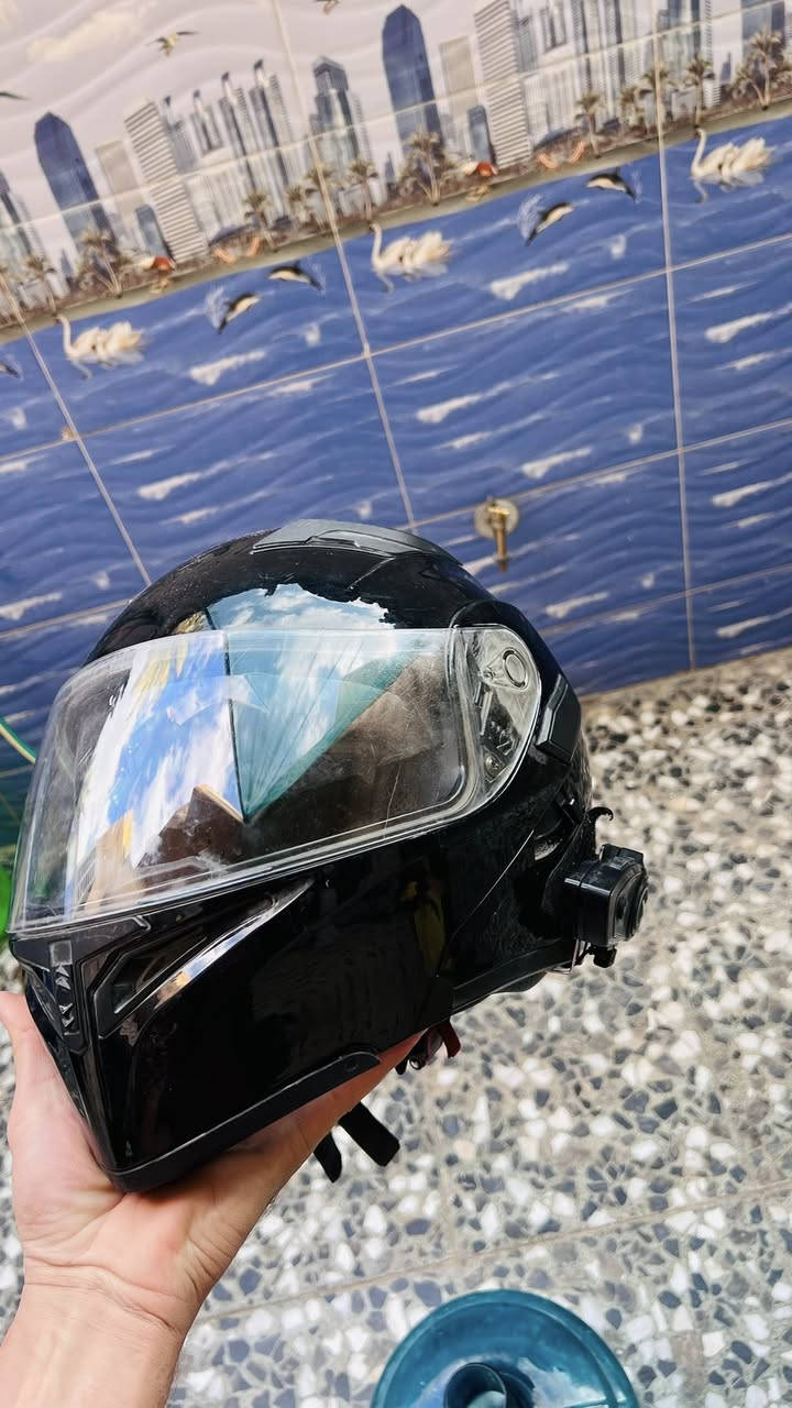 سلام عليكم 
عندي خوذه للبيع حجم  L
وياهة سماعات خوذه y80 المعروفه
التواصل فقط على الواتساب
السعر 60الف قفل
***********
عنواني الغزالية شارع الضغطً
