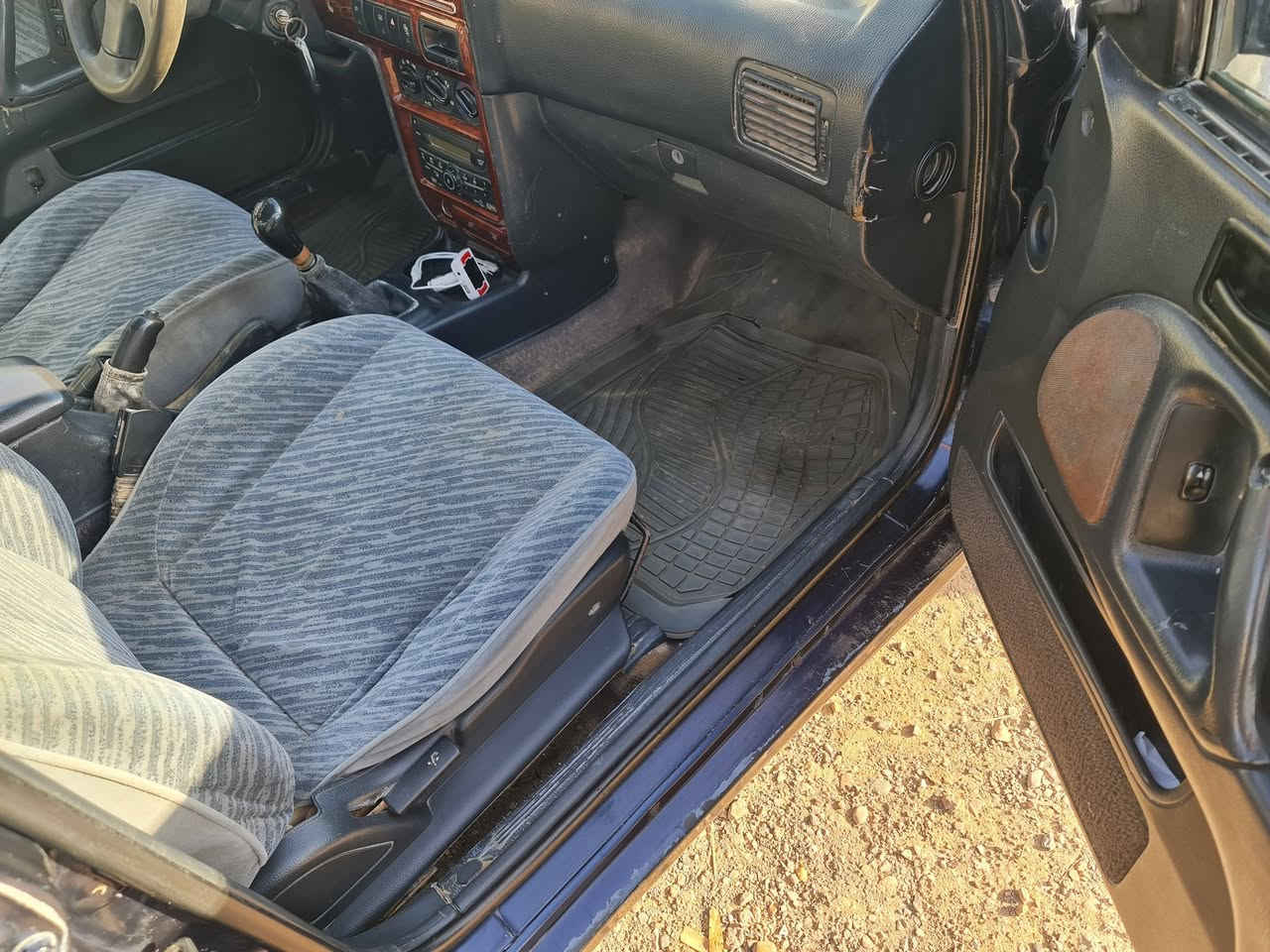 السلام عليكم النترا موديل 94 محرك جديد وكير جديد صار شهرين من شادهن رقم ديالى دولي الجديد كهربائيات فول كلهة شغاله صدر امامي خلفي جديد السياره تريد صبغ عام فقط السعر 27 وبيها مجال العنوان ديالى المقداديه ***********
***********
