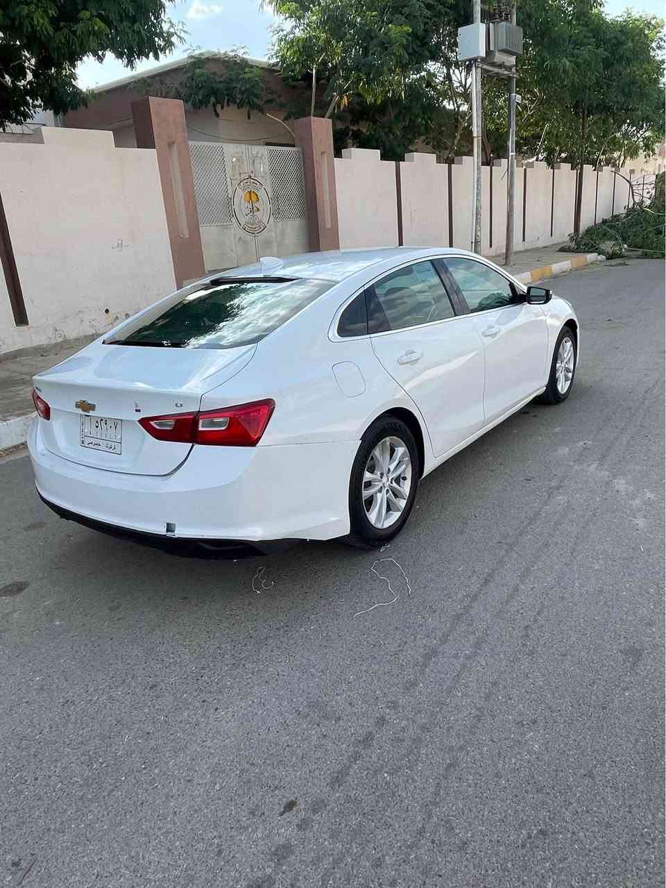 سعر 77بي مجال 
ماليبو 2018 فول موصفات 
محرك كير شرط 
تبريد تدفئ 
سنويه مشروع وطني  تحويل وكاله شرط 
دفتر بانزين بيه 
كهربيات كامل شغال 
بيه اربع قطعه صباغ بدون دواخل 
مكاني كركوك شراي خابر اني مكلف بل نشر 
*********** كركوك, العراق
