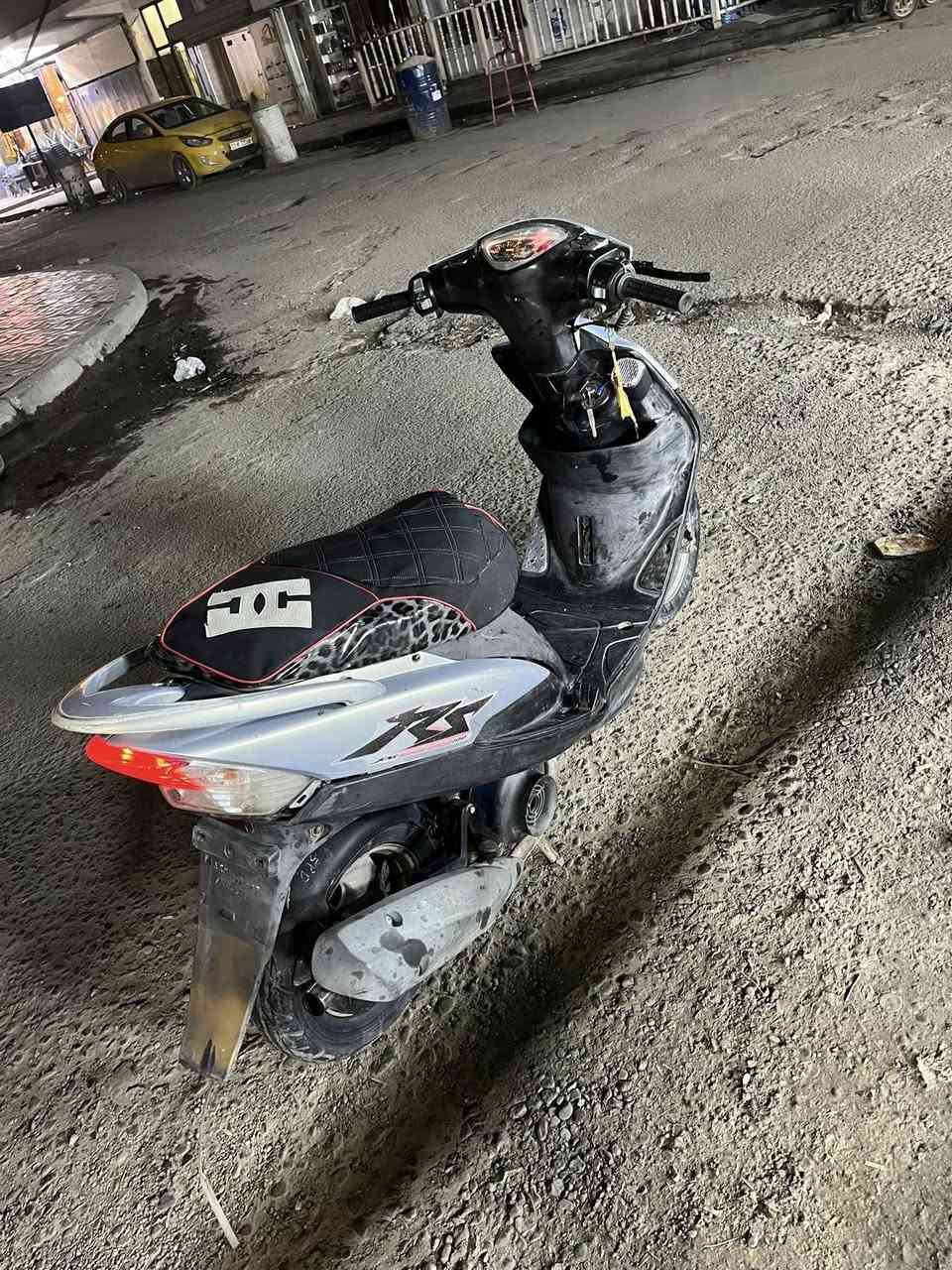 للبيع مصعدلها طابوكة مال رمبة قبل سبوع مكاني دورة  550 وبيها مجال بسيط لشراي ***********
