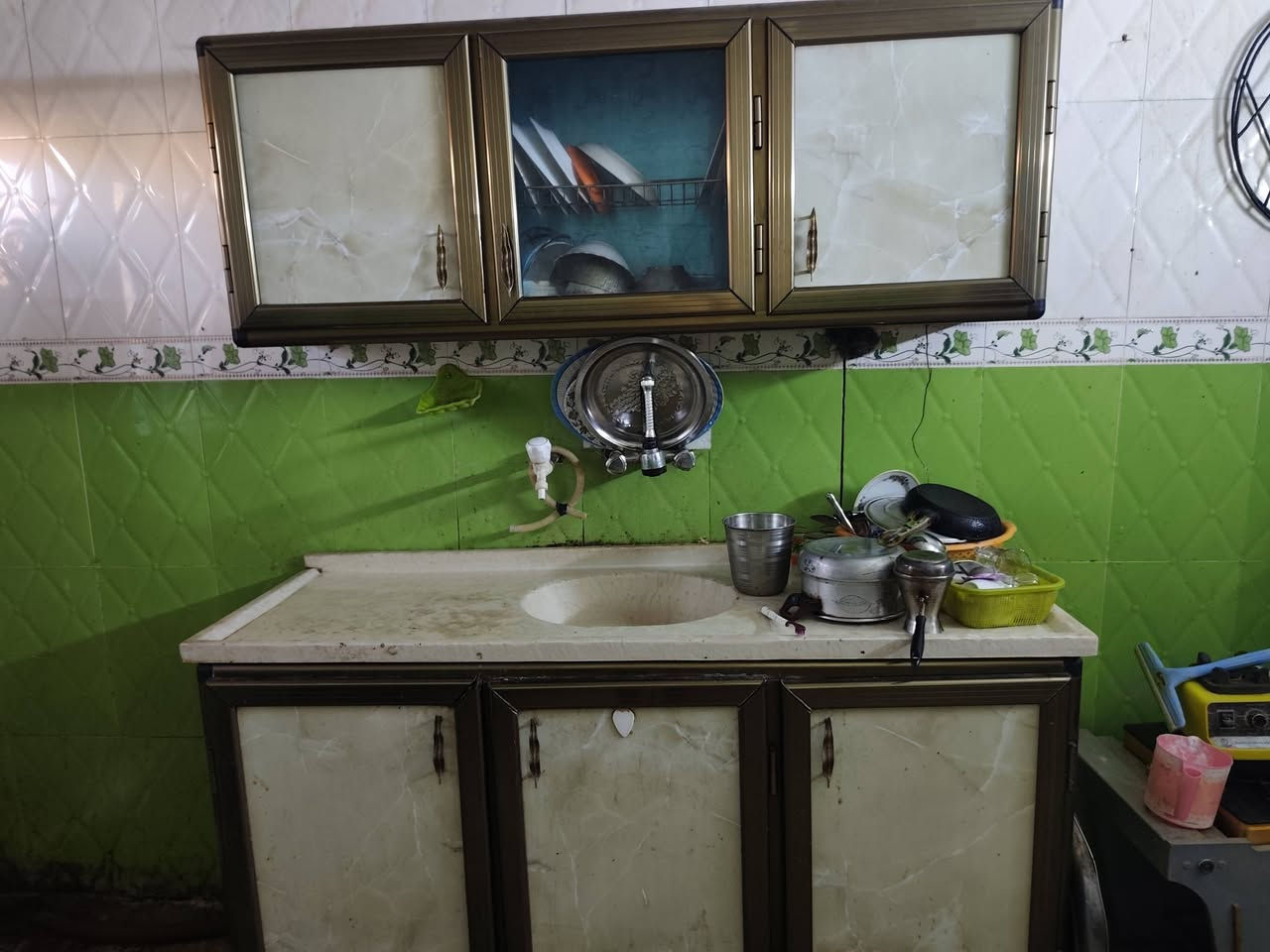 كاونتر مرمر نضيف جدا لا كسر ولا خياس ولا شي 5 قطع
الاستفسار/ ***********
