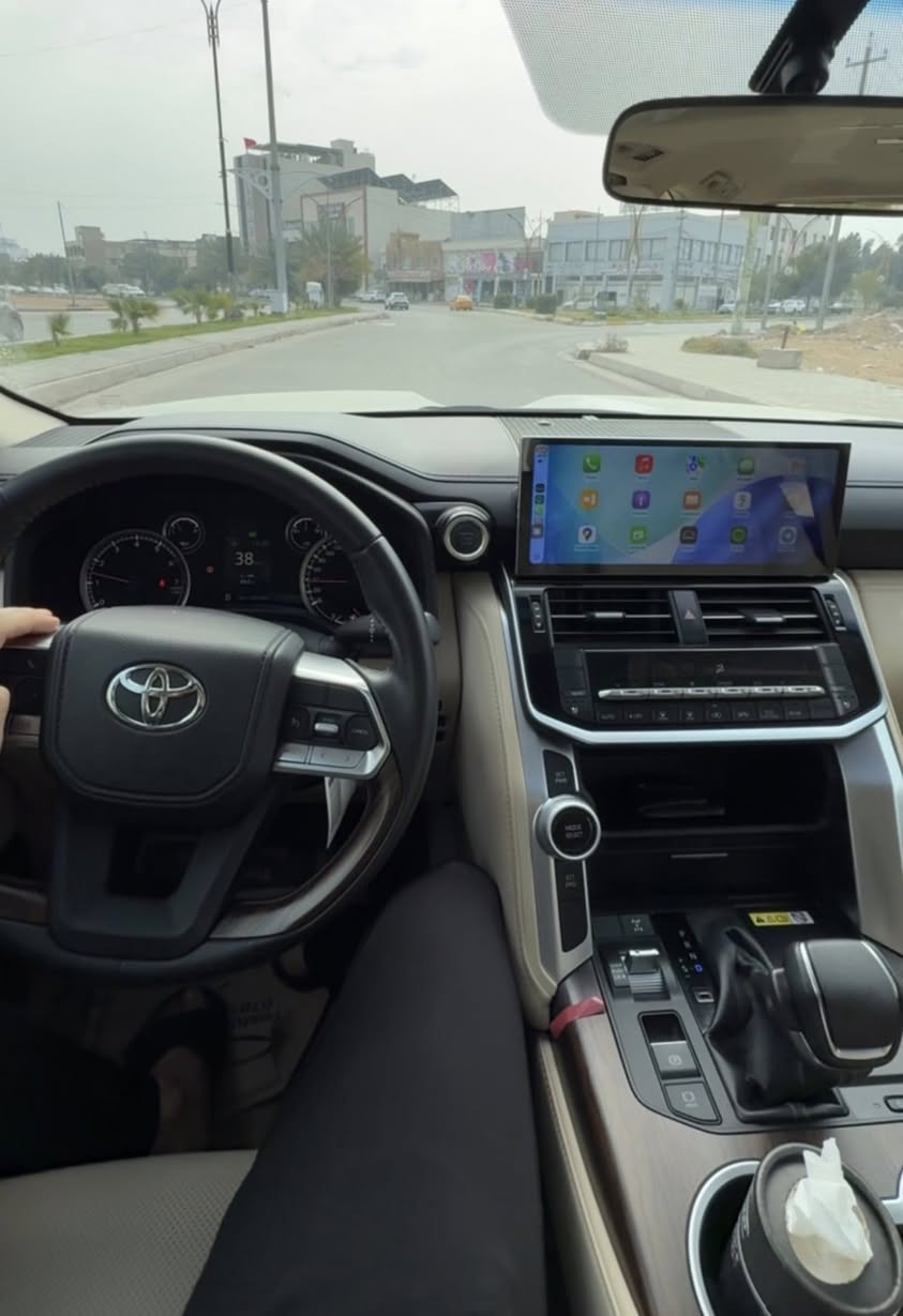 لاند كروز 2024 
GXR LIMITED
فول مواصفات زيرو بريميه اصلية 
السياره تحت ضمان الشركة من وكاله المهند 
رقم اربيل 
مغلفة ppf بالكامل وضمان 5 سنوات
ماشيه الفين كيلو فقط 
فول مواصفات السياره 
محرك 4000 تنفس طبيعي 
مكانها كربلاء 
0788 299 6271

للتواصل واتساب 
***********
