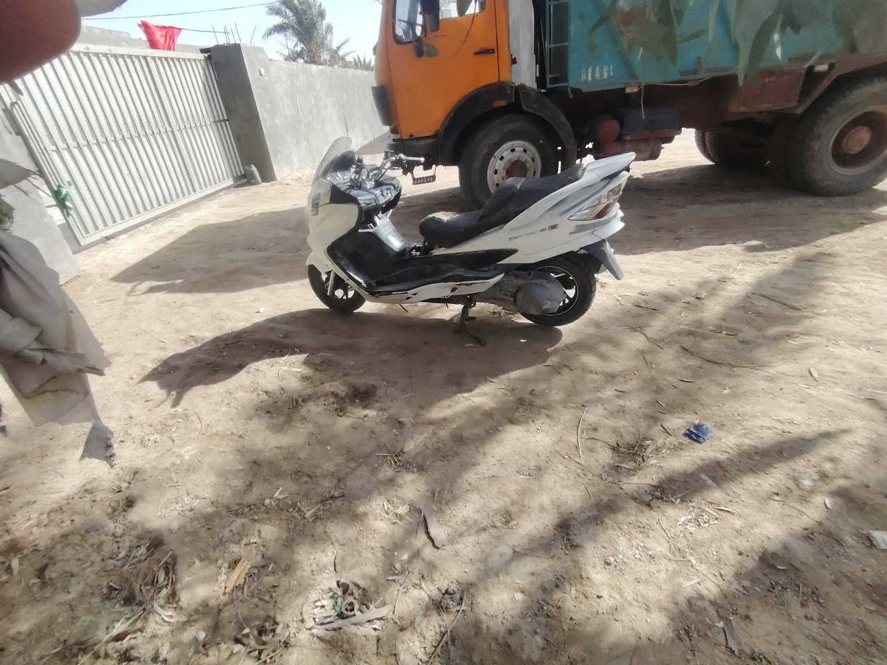 سلام عليكم دراجه فورزه البيع ***********
