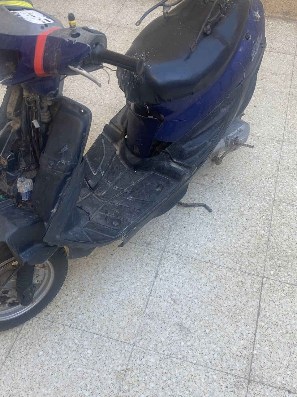 السلام عليكم شباب دراجه يوماهه ام تسعه دراجه حلوه ونضيفه بس عوزهه كابريته دراجه محركهه ناعم ويخبل تجي وتشوف السعر140وبيها مجال قليل الدراجه اوراق ***********فقط واتساب
