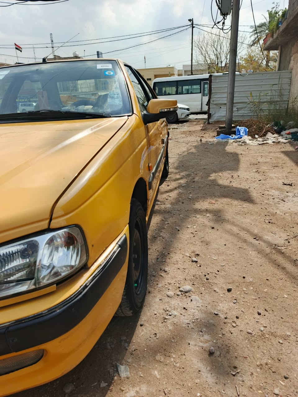 السلام عليكم بيجو بارس للبيع موديل 2015 ماكينه وقير وحداديه تخم تاير تبريد شغال جاهزهم باسم السياره العنوان بغداد البنوك السعر 45 رقم الهاتف ***********
