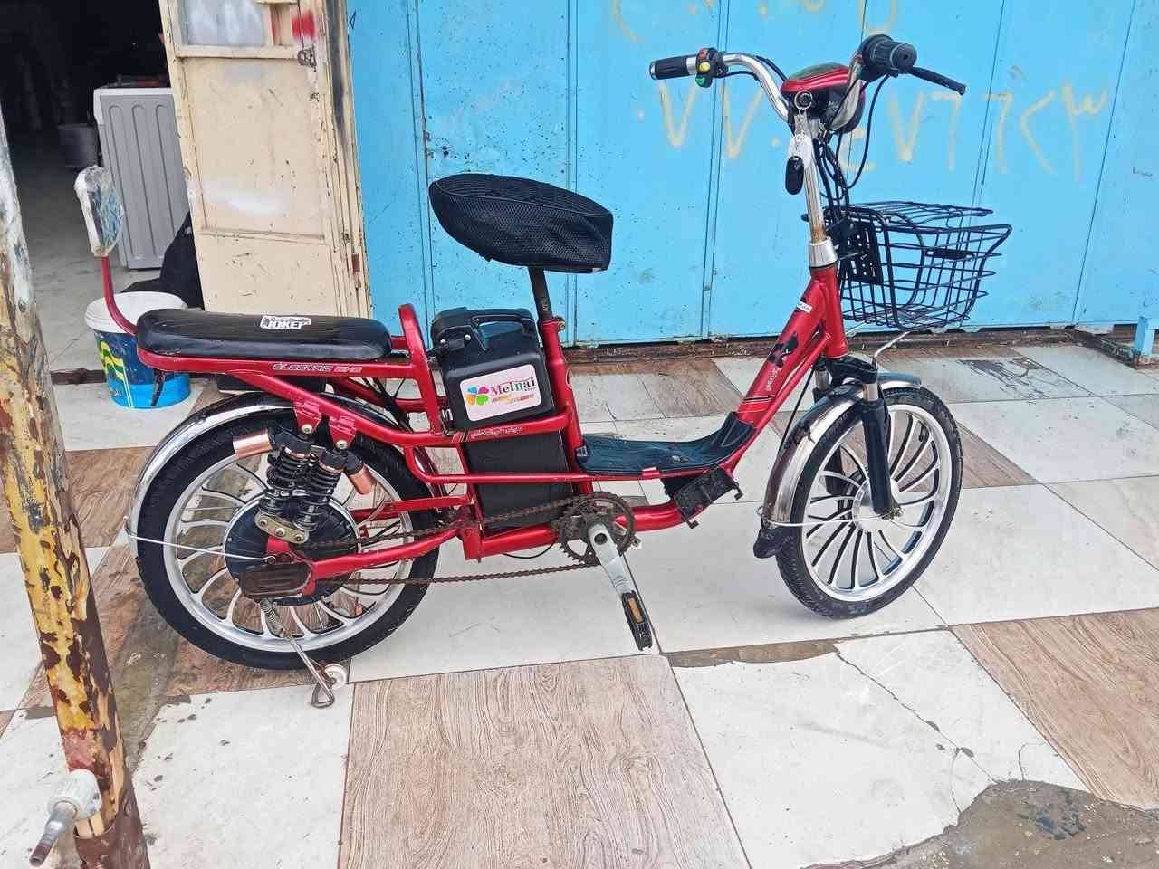 دراجه شحن للبيع حجم 20 4 باتري السعر 130 بمجال قليل مكاني كركوك حي العسكري رقم الهاتف


**إذا كنت صاحب هذا الإعلان وتريد حذفه لأي سبب، رجاءا أرسل رسالة إلى الدعم الفني**