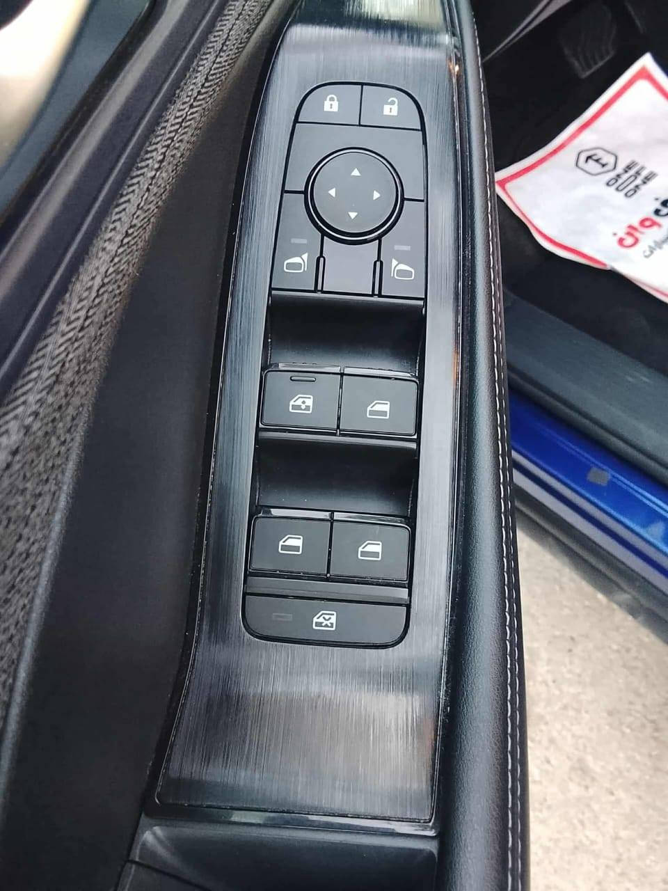 السلام عليكم نيسان روج موديل 2023 حادثه قطعه واحده البنيد  صبغ فقط  فول مواصفات فورويل رقم بغداد دولي بئسمي  السيارة زيرو بصمتين  ماشيا 17  الف السعر 165 وبيه مجال  مكان السيارة بغداد الحرية قرب المحكمة الاستفسار
***********
***********
