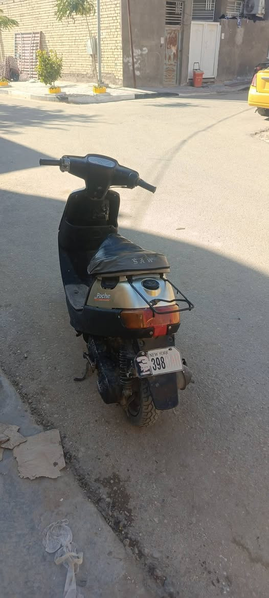 دراجه بطه لبيع سعر350 وبيه مجال مكان سيف سعد الرساله ارقم ***********
