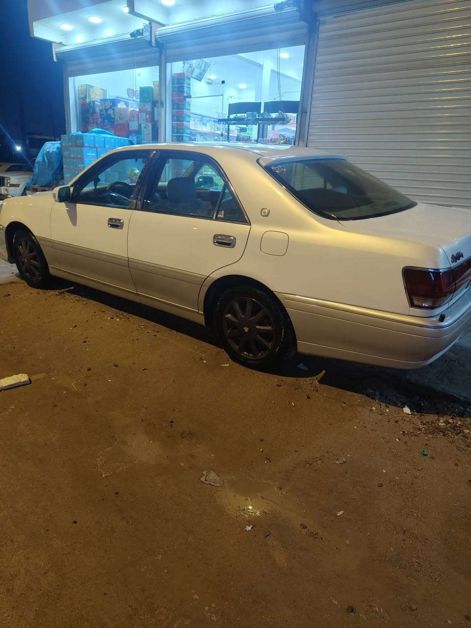 ملكة خضراويه كرستال كفاله عامه عراق ويابان محرك دي فور الجبير 3 دكم لايت زنون تخم  تاير جديد صدر طوبه اريل امامي وخلفي شذرة زركه 4 كشنات كهرباء بردة خلفية رقم بصرة سنويه لغايه 30 مكانها البصرة تحويل مباشر السعر 160 بيها مجال 
للاستفسار *********** وات ساب..
