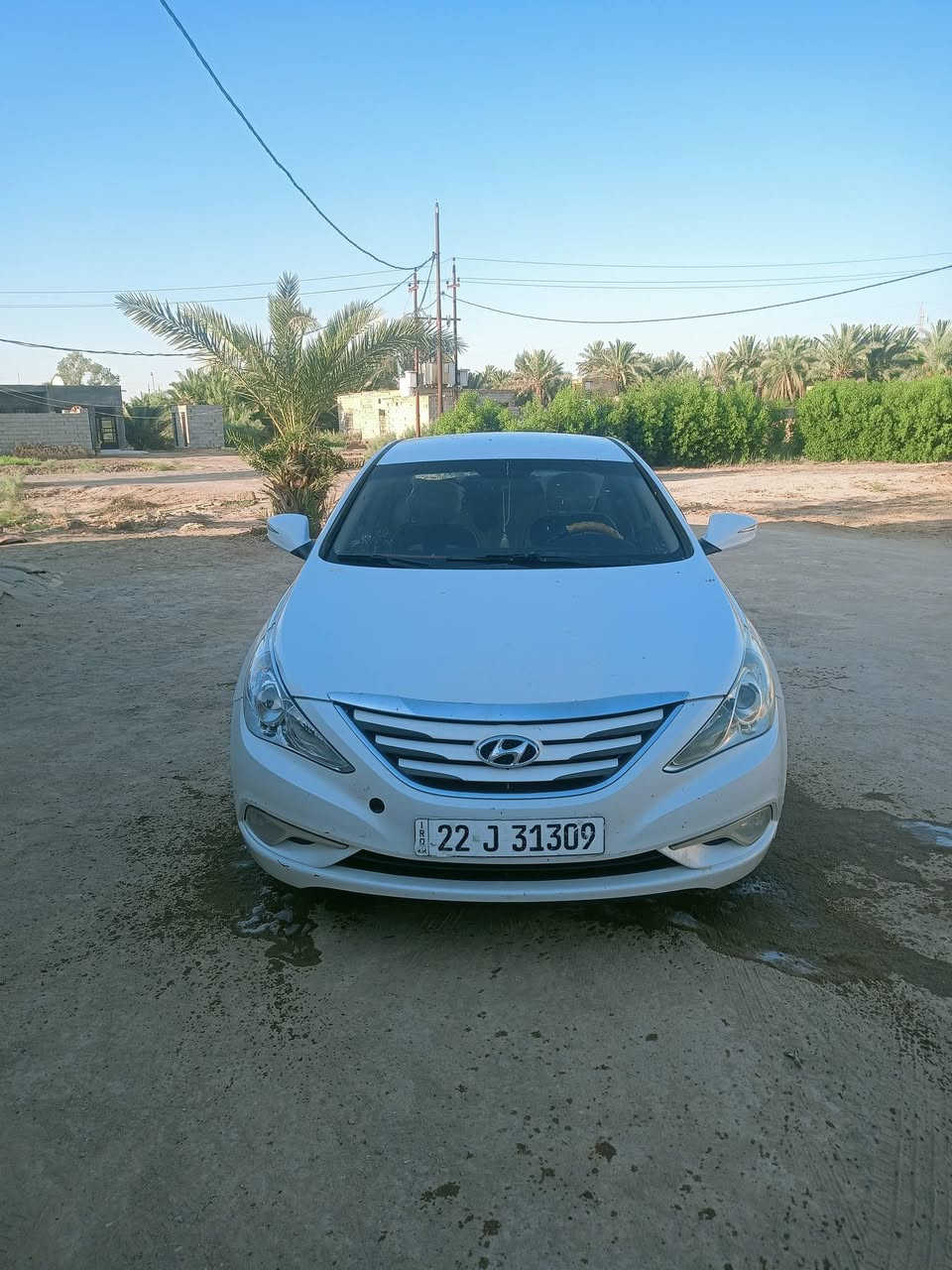 للبيع سوناته 2015 خليجي رقم اربيل دوولي تريد وكاله اوتحويل حادثها جهه اليمنه تبديل جاملغ وباب نفس الون اصلي وبيها جاملغ الخلفي صبغ
سياره جاهزه وحلو  محرك2400 والكير وتبريد شرط..داخل بيجي تبريد قطعتين ثلج
تخم تاير حداديه امامي وخلفي كامله السياره السعر  115$
***********..مكان سياره الحمزه الشرقي منطقه الطابو...
