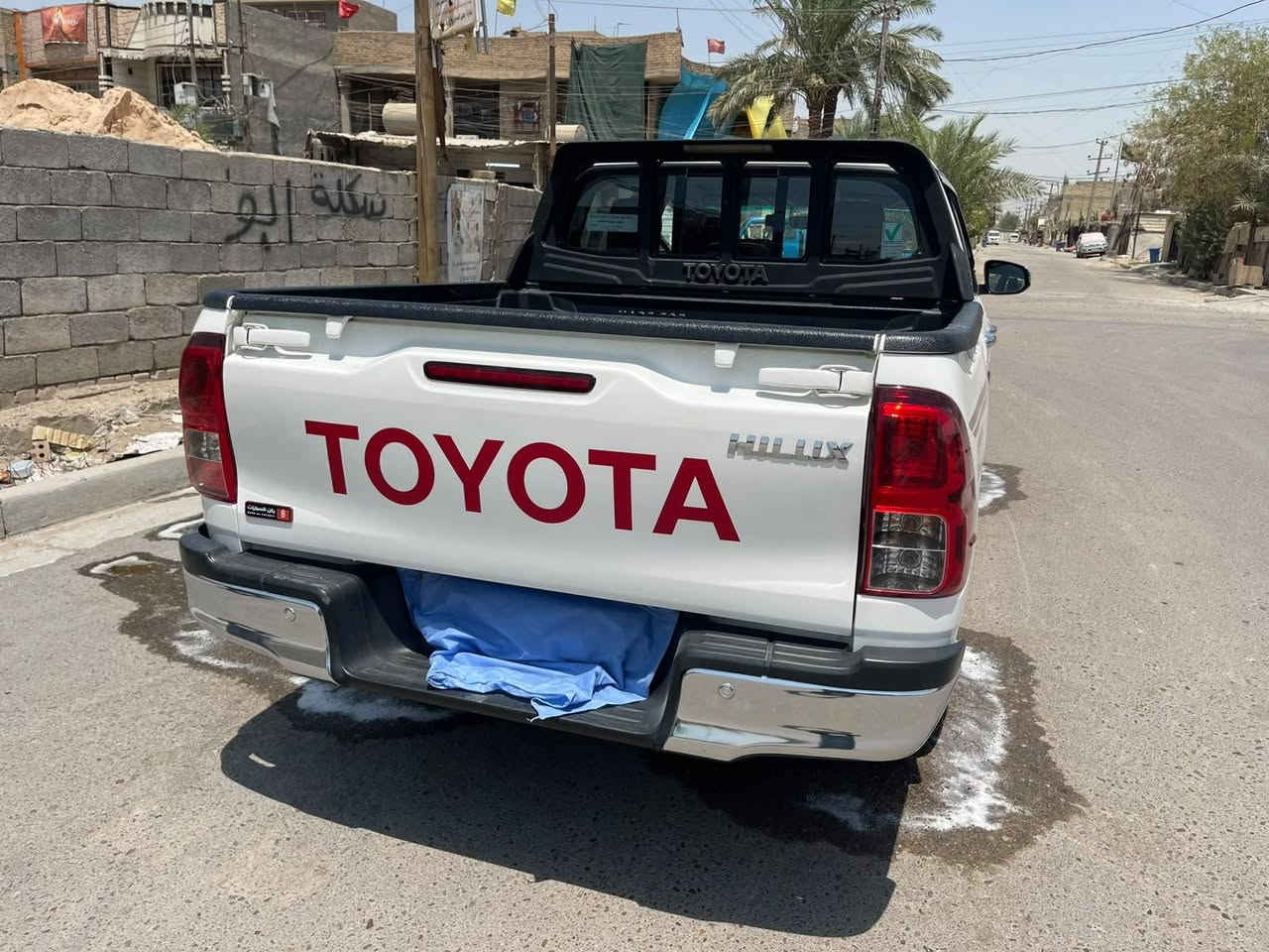 مكيف بل نشر والله
.للبيع بيكم هايلوكس
موديل 2022رقم واسط
شركت جيهان
سياره مكفوله 
ماشيه 3
//حساس خلفي 
شاشه كبيره 
كامره خلفيه  
؛؛؛؛ شاير بل مري 
مري شفط
تحكم ستيرن 
ثلاجه 
؛؛بلوتوث اواكس USD
سستم صوت بلاد مجسم 
تبريد ثلج
مكفوله 
كلشي عل وضع شركه 
مكينه كير كفاله 
السعر 215ويبه مجال
***********
 شرط سونار.

