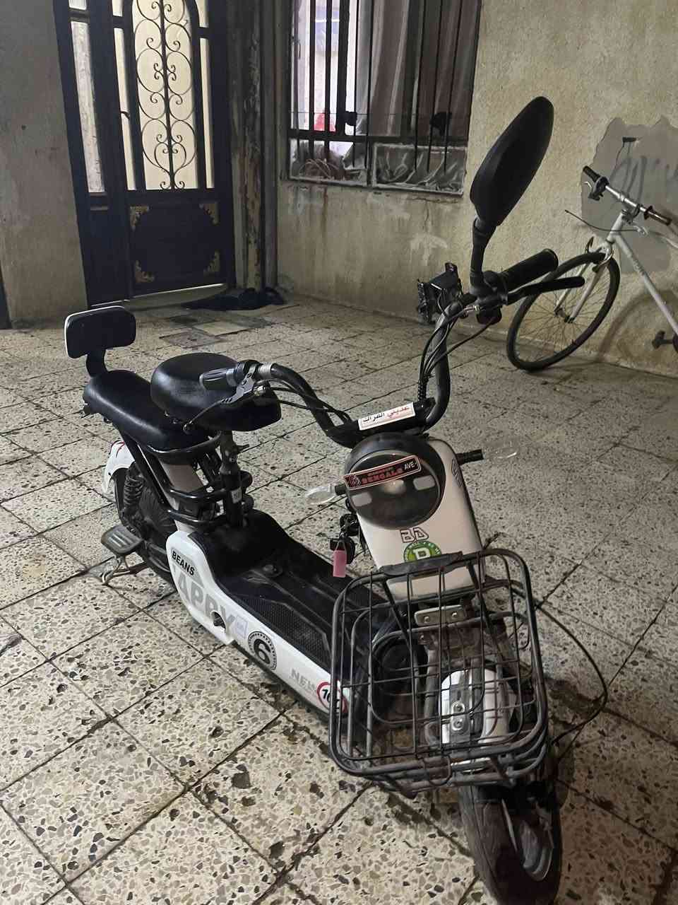 السلام عليكم مأطور شحن للبيع أربع بطاريات بصمه سويج لايت هورن اشاير يمين يسار السعر160بيه مجال للطيبين للاستفسار الرقم *********** مكاني الموصل حي الصديق
