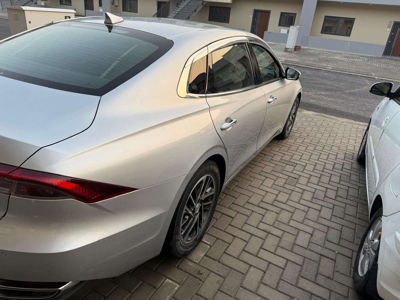 سلام عليكم
هونداي ازيرا 2021 غاز 6 سلندر مكفوله رقم بغداد معوقين بسم عمي سيارة فول مواصفات عده الفتحه سعر 185 💵
***********
