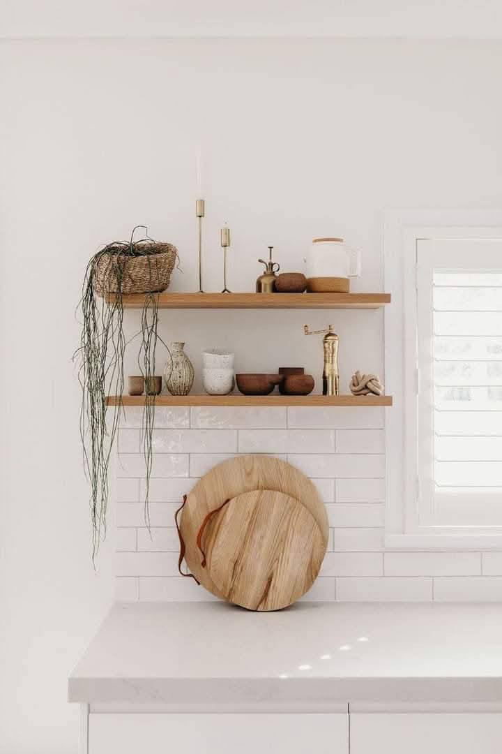 رفوف جدارية خشبية مع براغي وجوي للنصب ، سهلة التركيب 
يتوفر ب ٤  الوان / ابيض ، اسود ، جوزي ، عسلي 
موضحة في الصور
العرض / ١٥ سم 
السمك / ١,٧. سم 
قياس ٤٠ سم    السعر / ٤،٠٠٠  الف دينار 
قياس ٥٠ سم    السعر / ٤،٥٠٠  الف دينار 
قياس ٦٠ سم    السعر / ٥،٠٠٠  الف دينار 
قياس ٧٠ سم    السعر / ٦،٠٠٠  الف دينار 
قياس ٨٠ سم    السعر / ٧،٠٠٠  الف دينار 

توصيل داخل خانقين/ ٢،٠٠٠  الف دينار 
توصيل داخل ديالى / ٣,٠٠٠  الف دينار 
توصيل بغداد والمحافظات / ٥،٠٠٠ الف دينار 
العنوان / خانقين - دارة كونارة 
للمعلومات مراسلة الصفحة او الاتصال على الرقم 
  -- ***********
