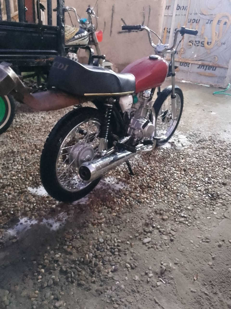 السلام عليكم دراجه تعمير 25كلك للبيع مكان نجف
***********
