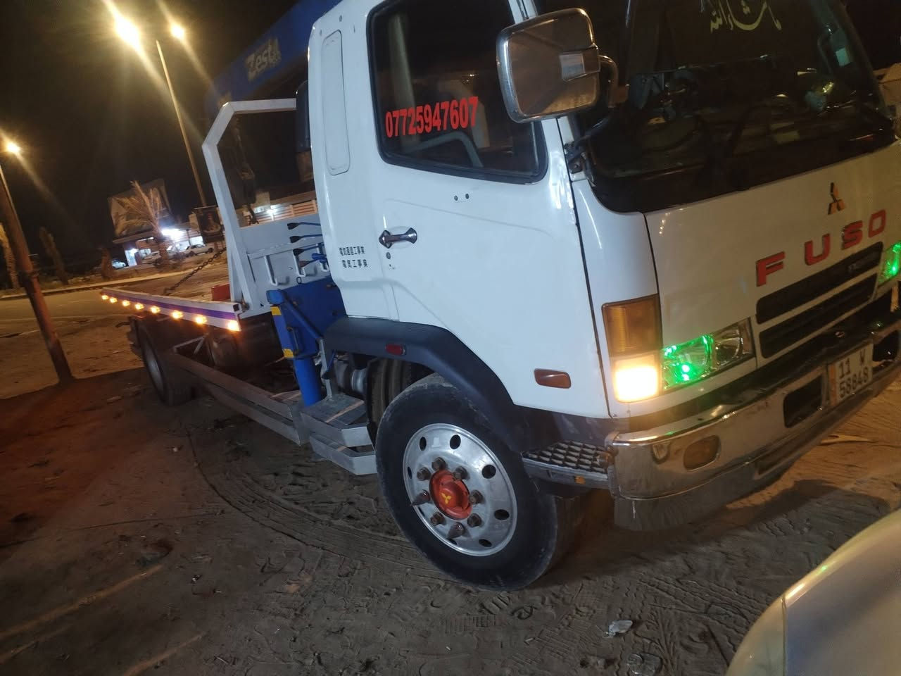 السلام عليكم فوزه كرين للبيع مديل ٩٧ بسمي رقم بغداد نكليزي كرين ٥ طن ٢سلايت بدي نزال ٣ جكات حمال  تاير ٢٢ ونص  سياره  جاهزه مكينه كير حداديه  تخم تاير تبريد  *********** ***********
